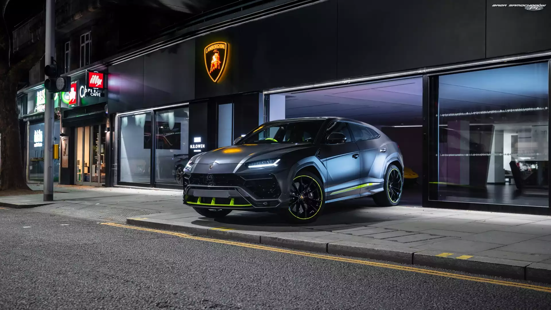 Salon, Lamborghini Urus
