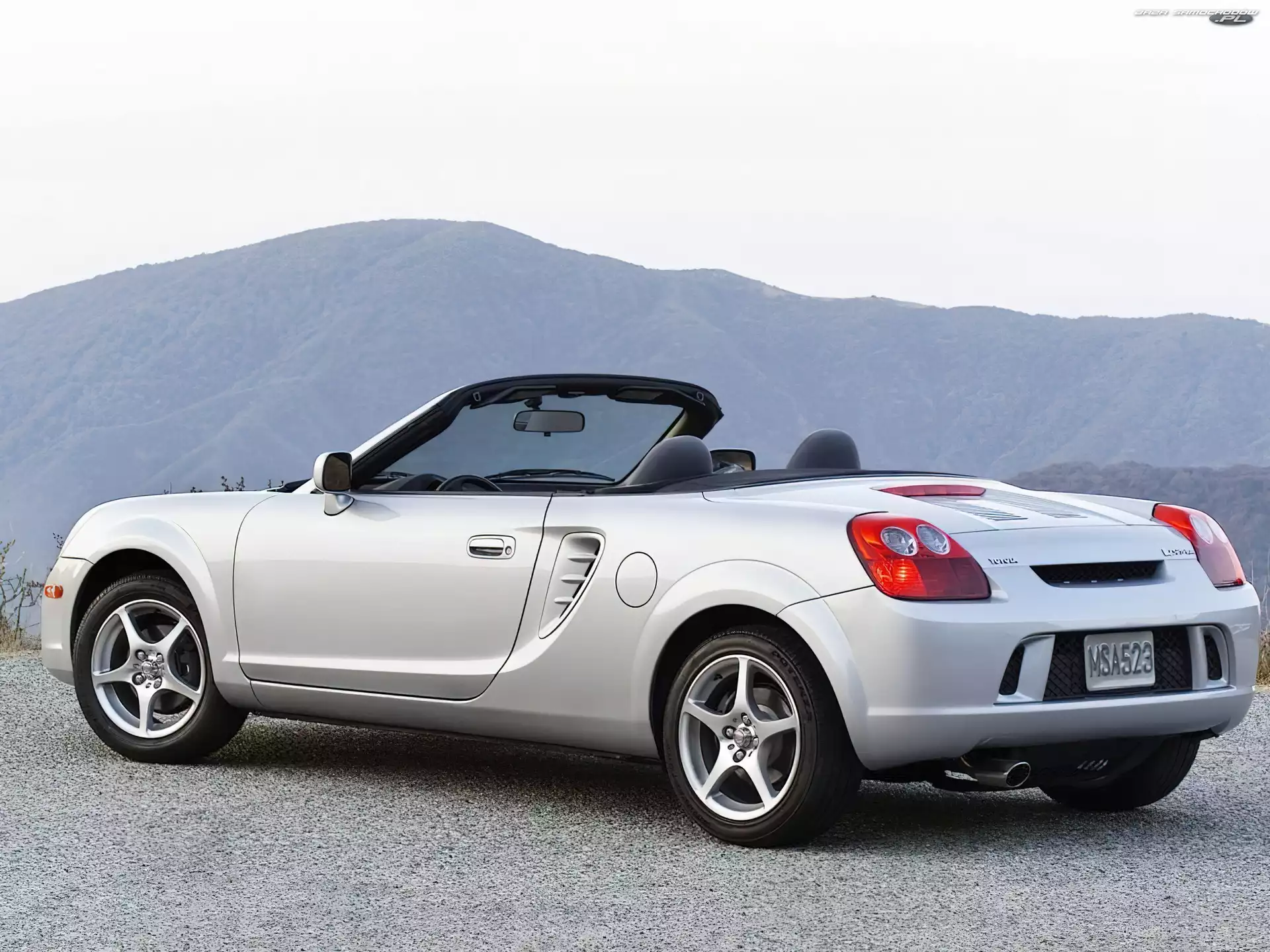 Cabrio, MR-2