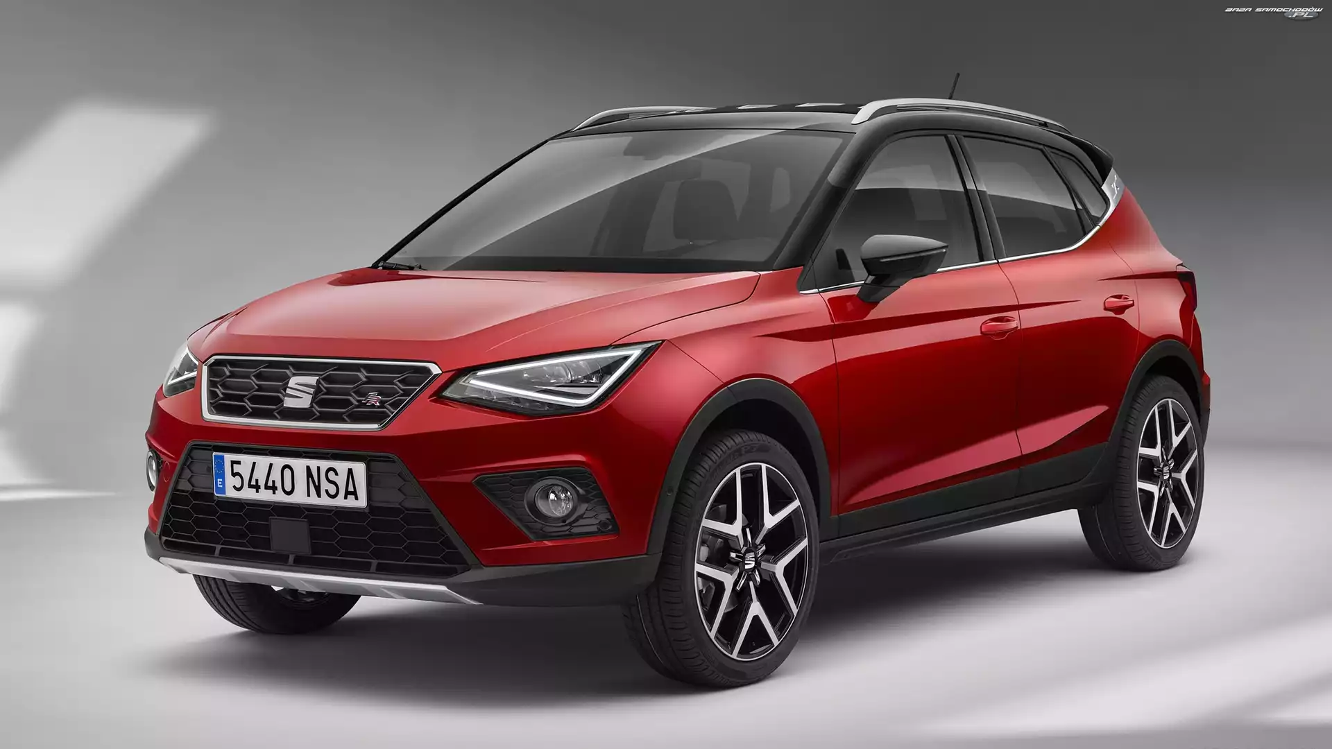 2017, Czerwony, Seat Arona