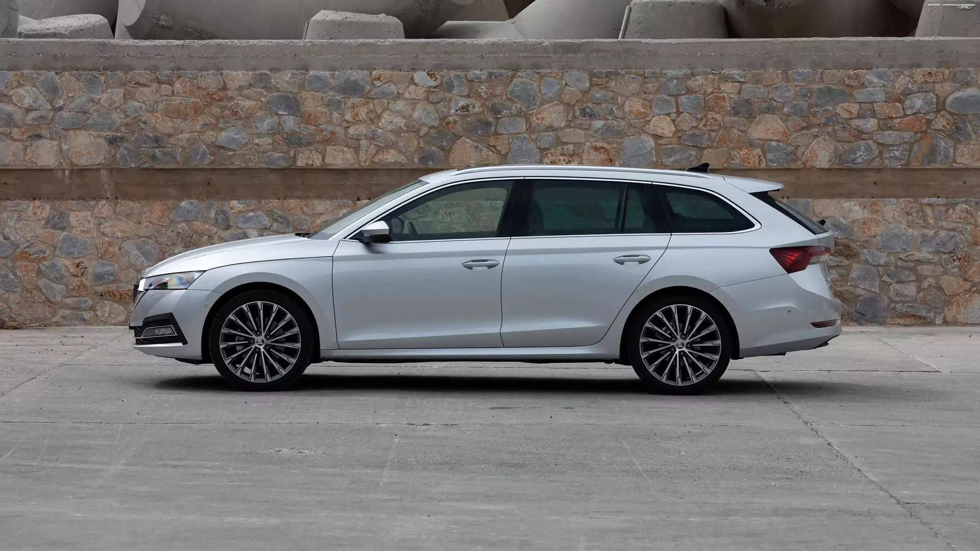 2020, Srebrna, Skoda Octavia Combi
