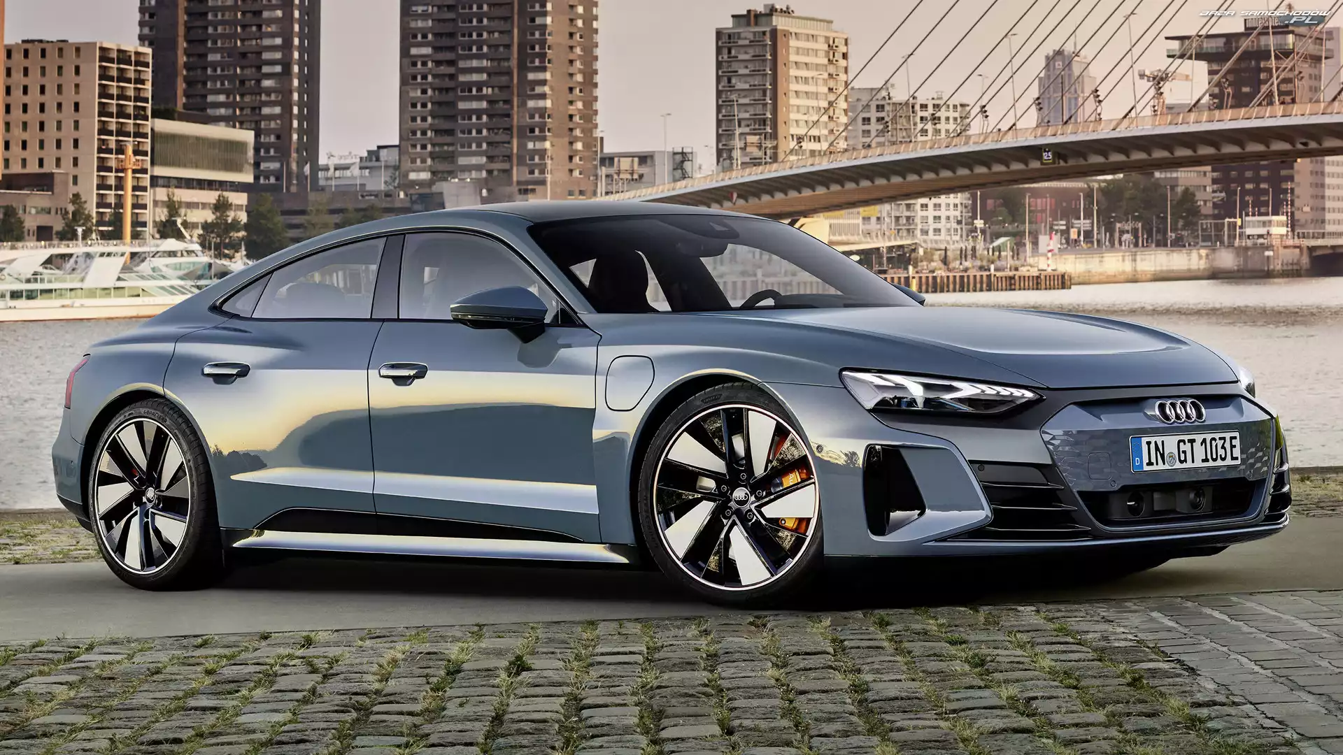 2021, Audi e-Tron GT, Bok