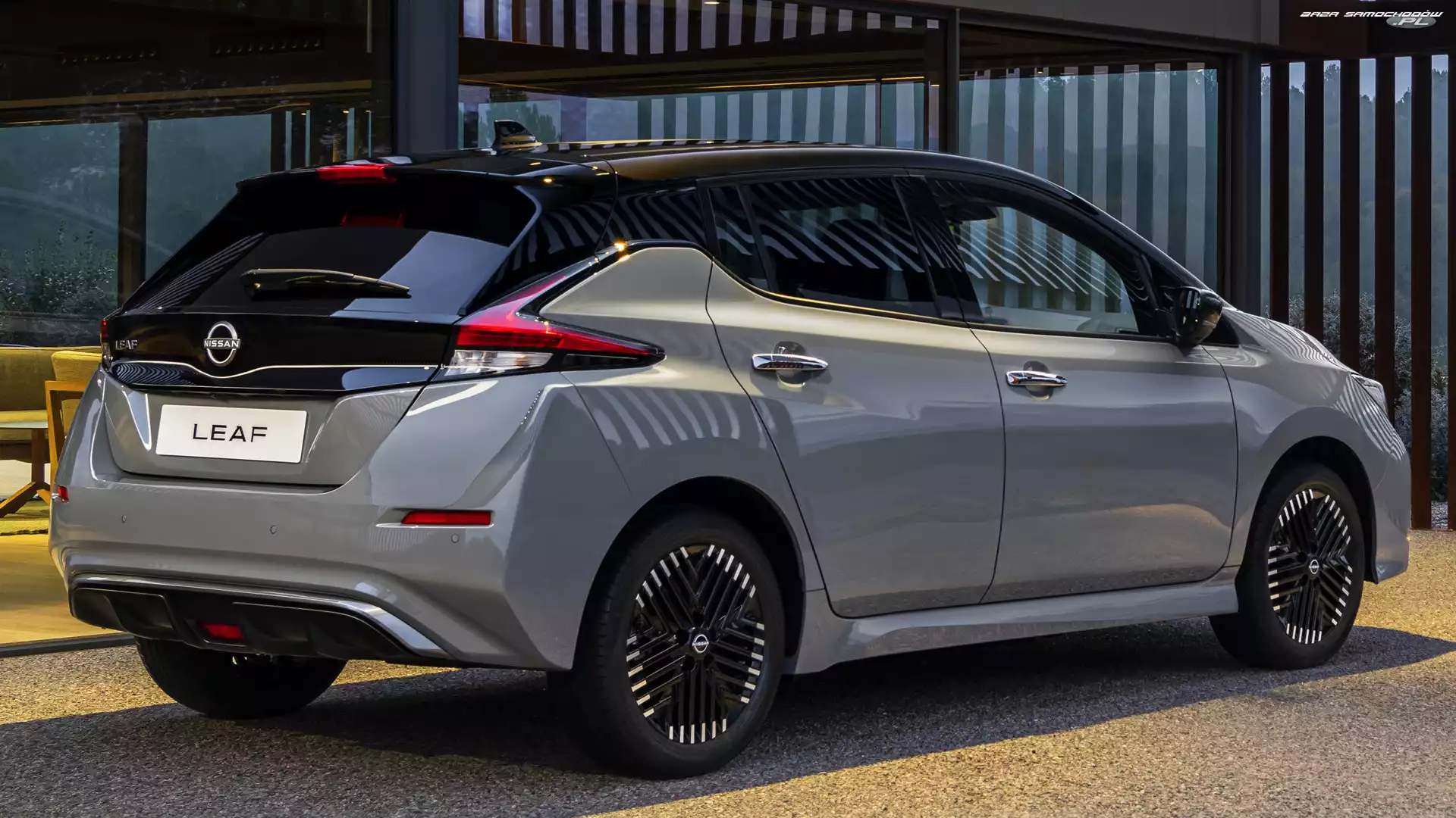 2022, Nissan Leaf