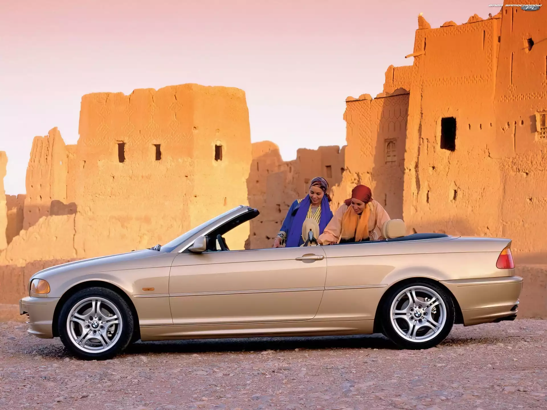 E46, BMW 3