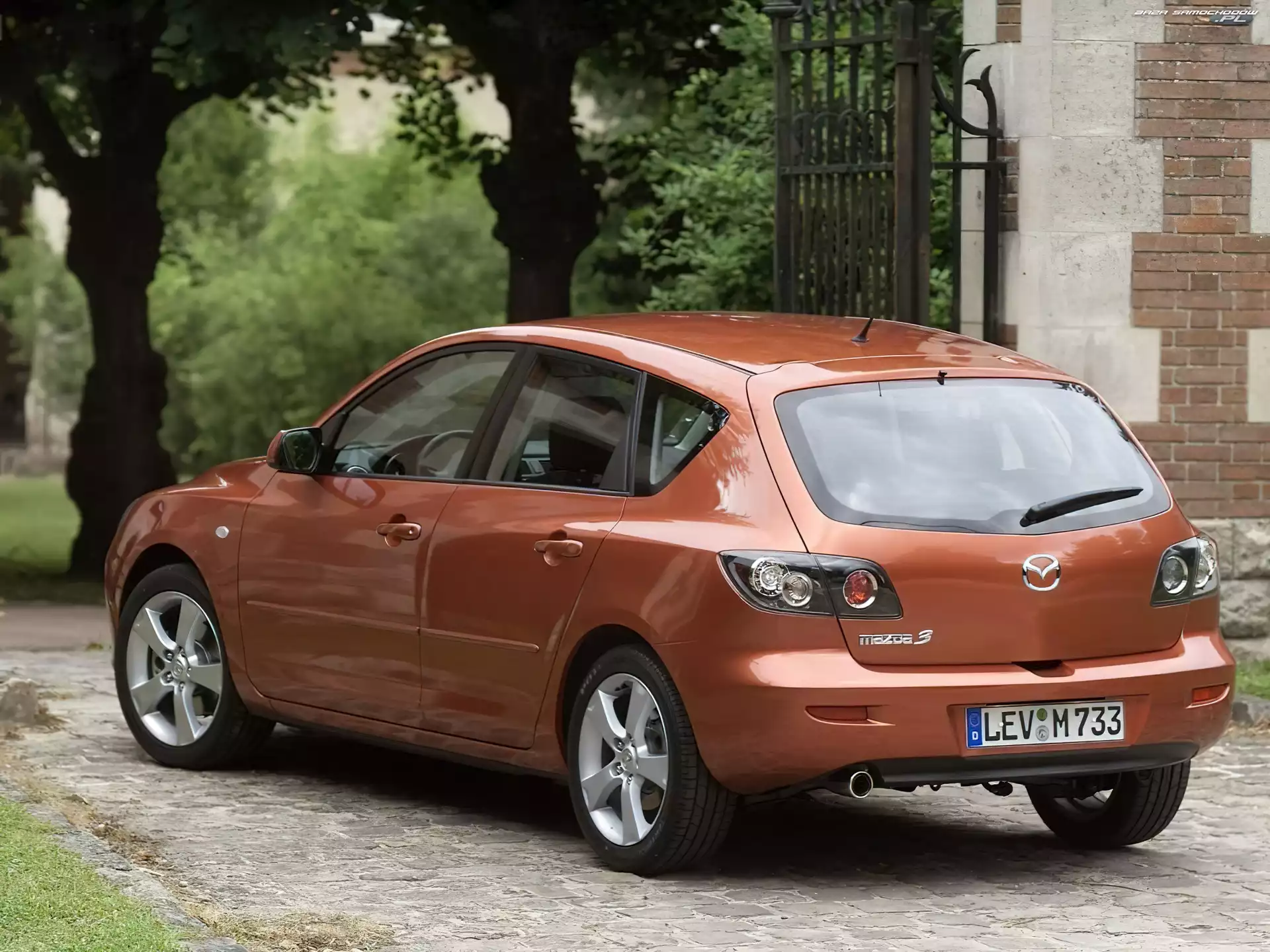 S, Mazda 3