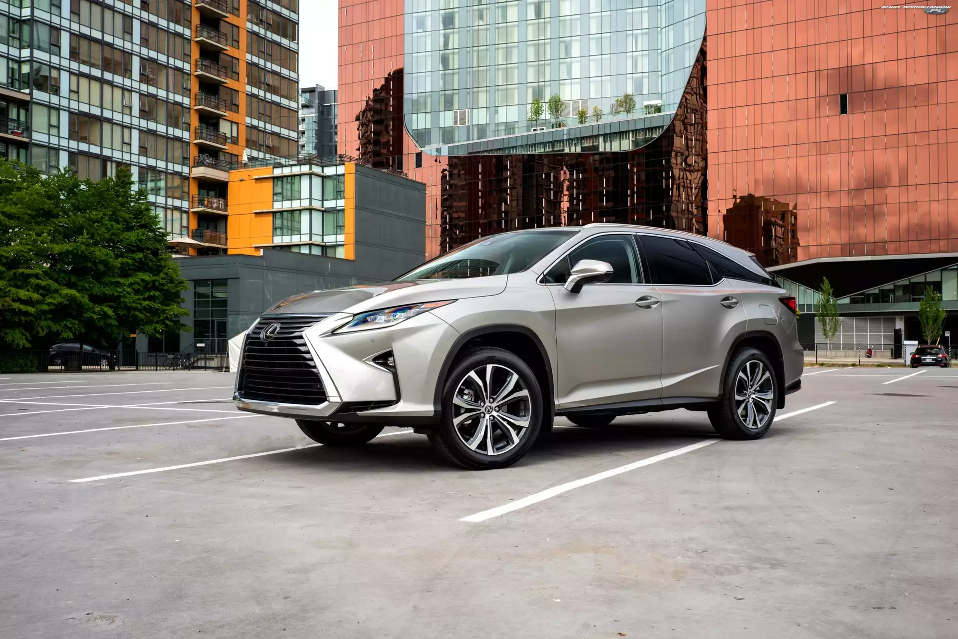 350L, Samochód, Lexus RX