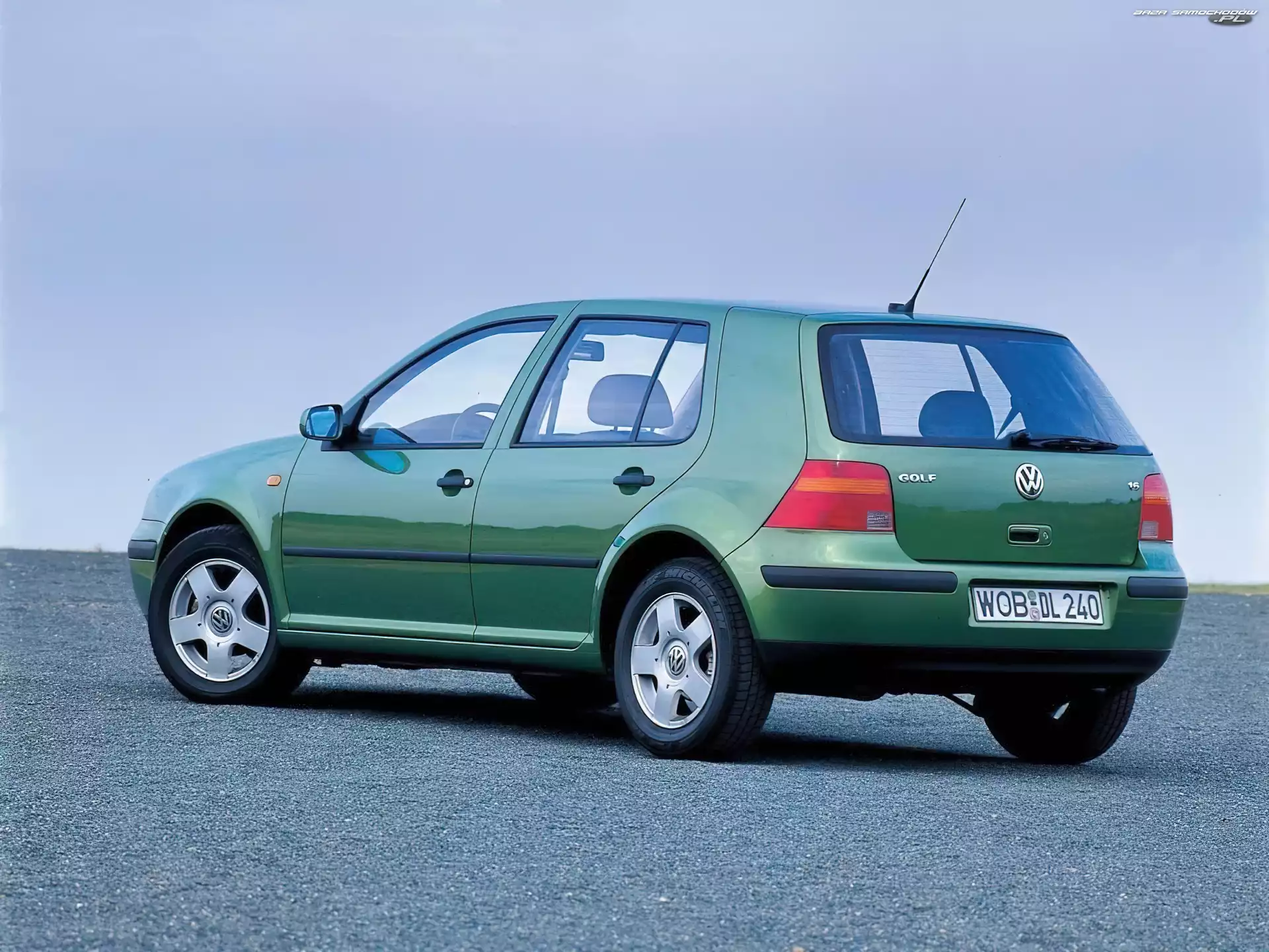 Zielonkawy, Golf 4
