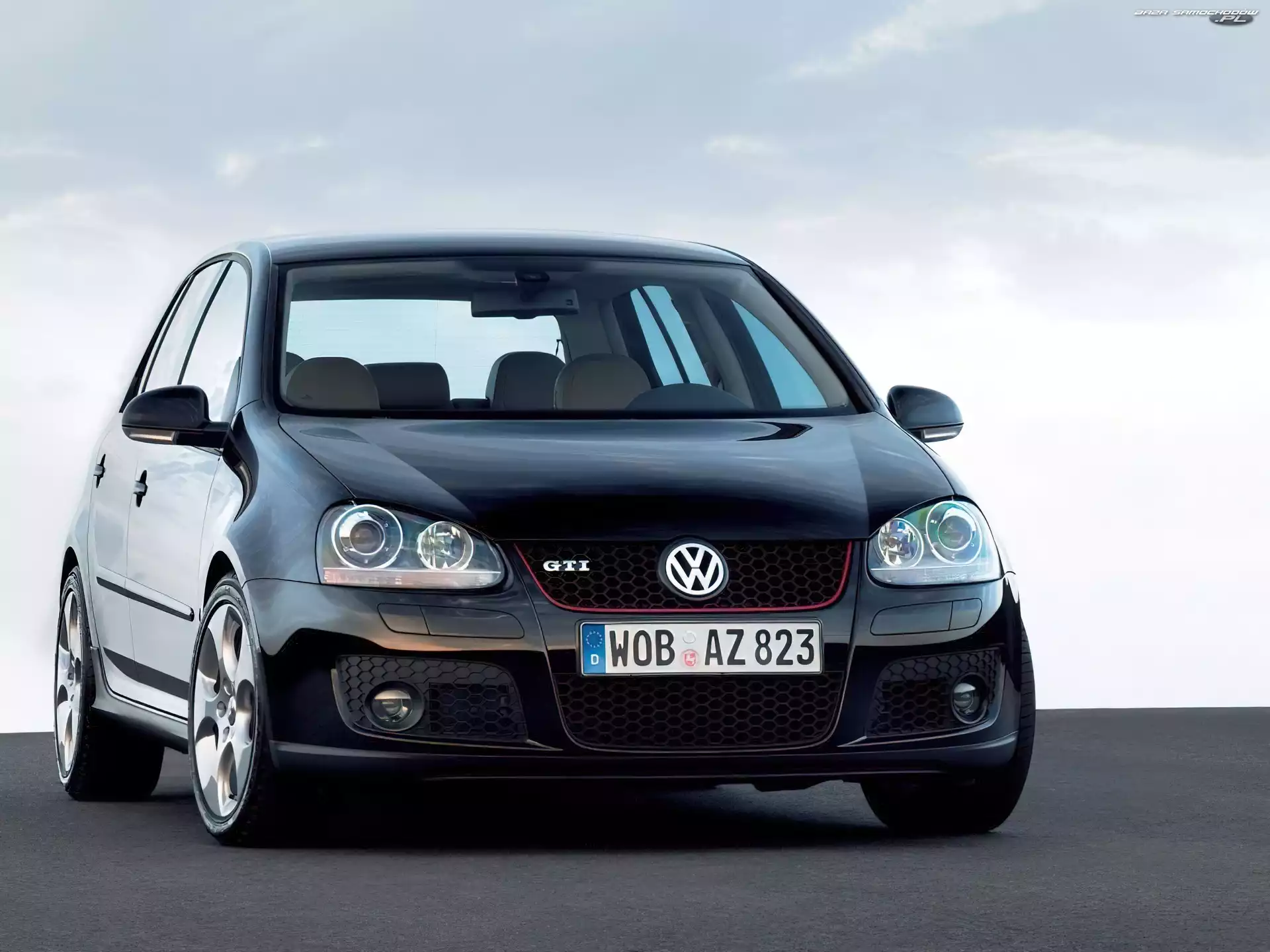 Golf 5, Przód