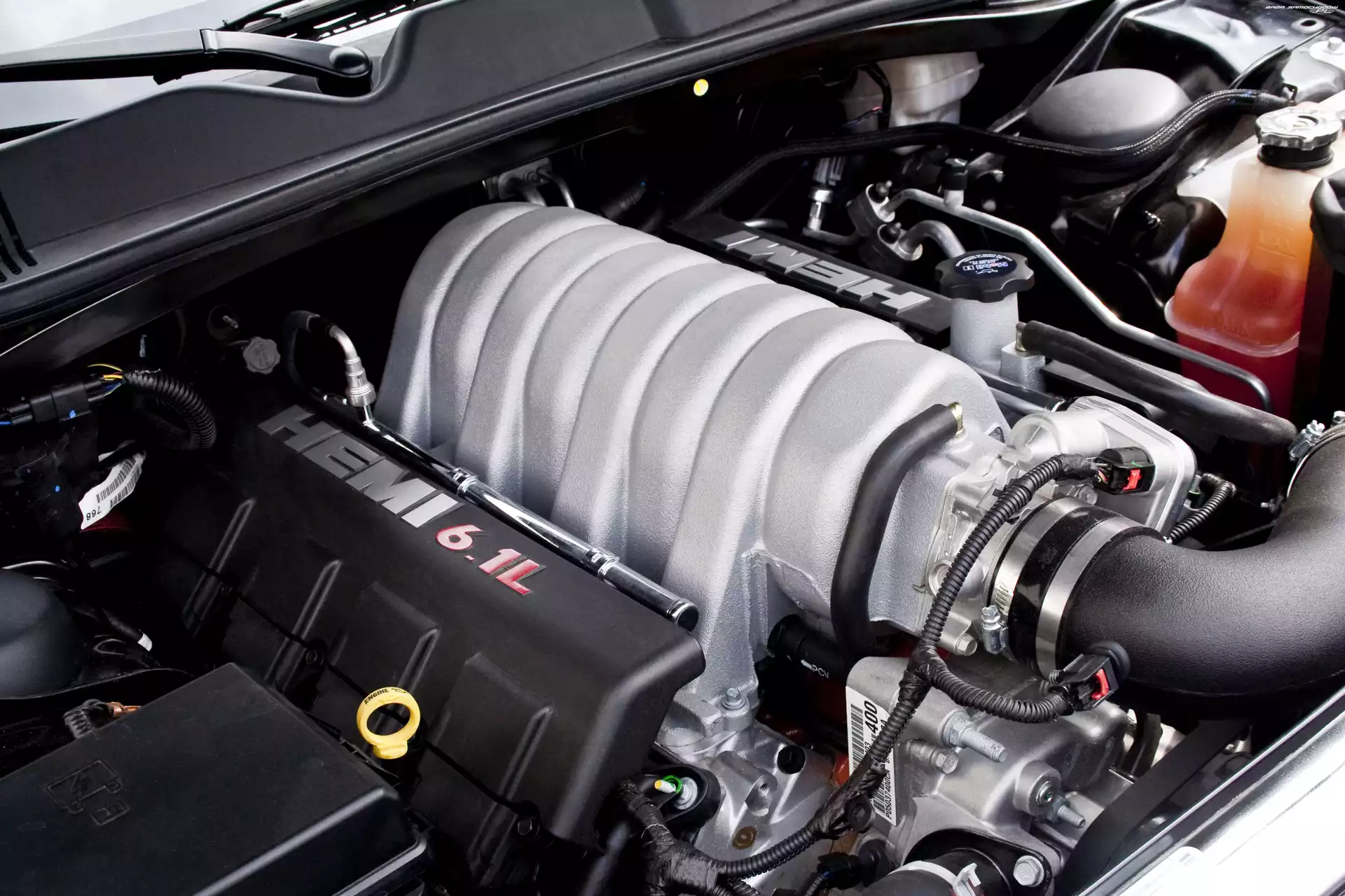 6.1, Dodge Challenger, Silnik