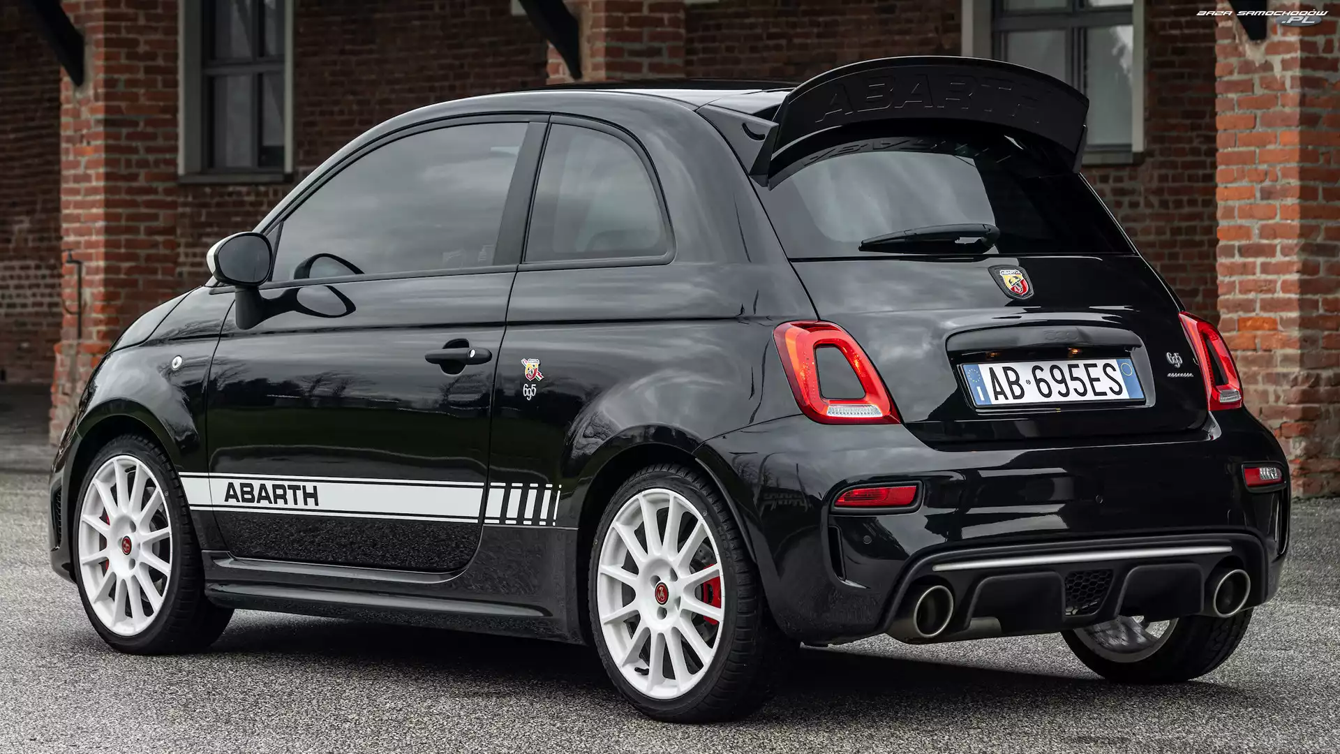 Abarth 695 Essesse