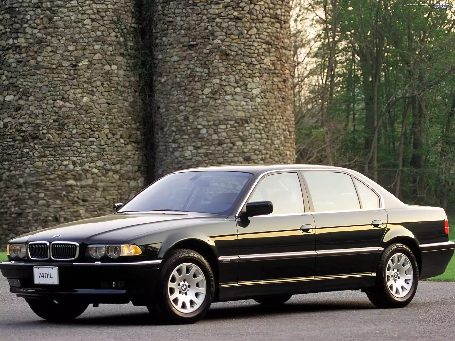 E38, BMW 7