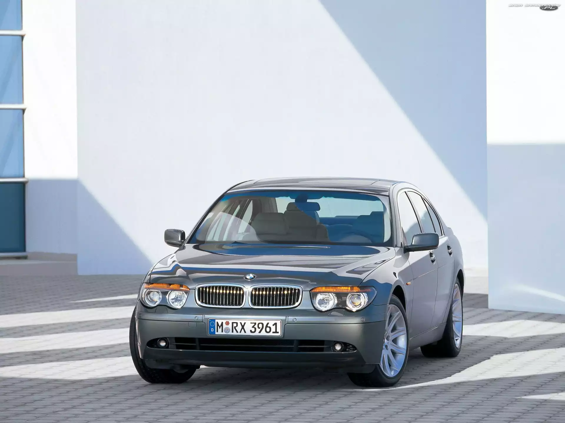 BMW 7, E65