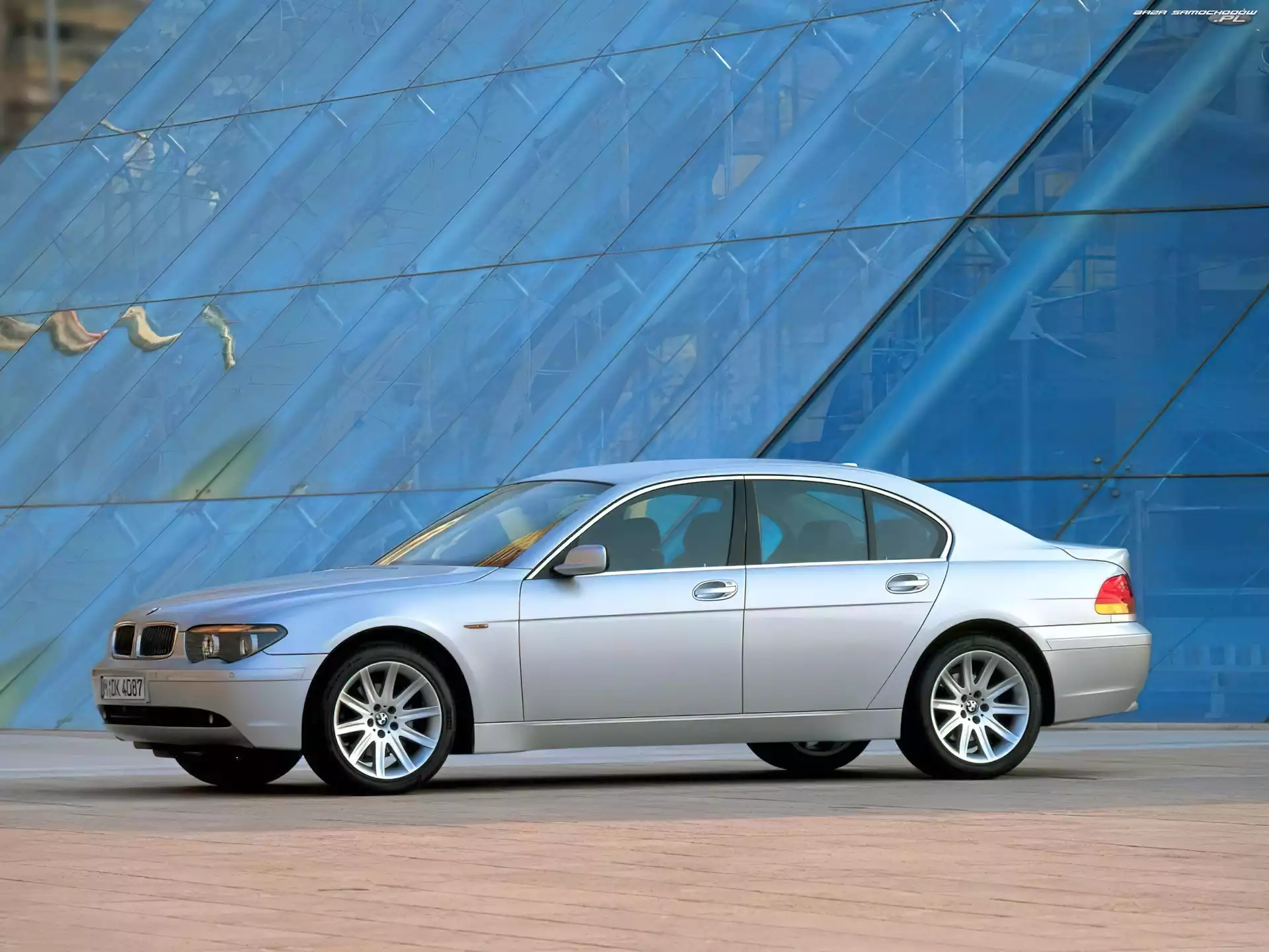 E65, BMW 7