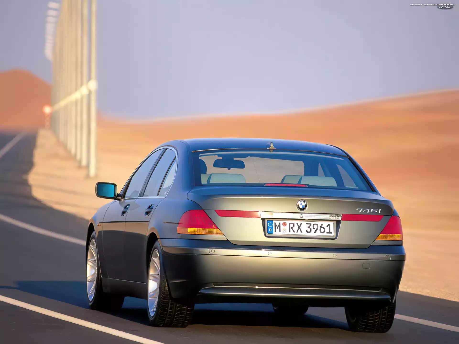 E65, BMW 7