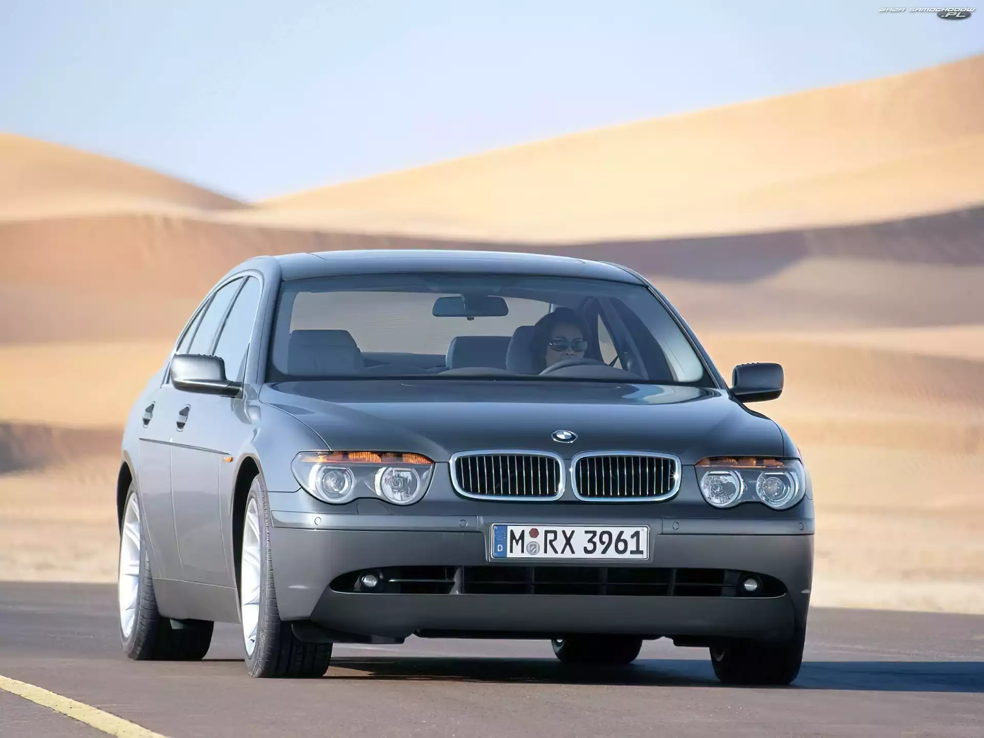 Pustynia, Bmw 7