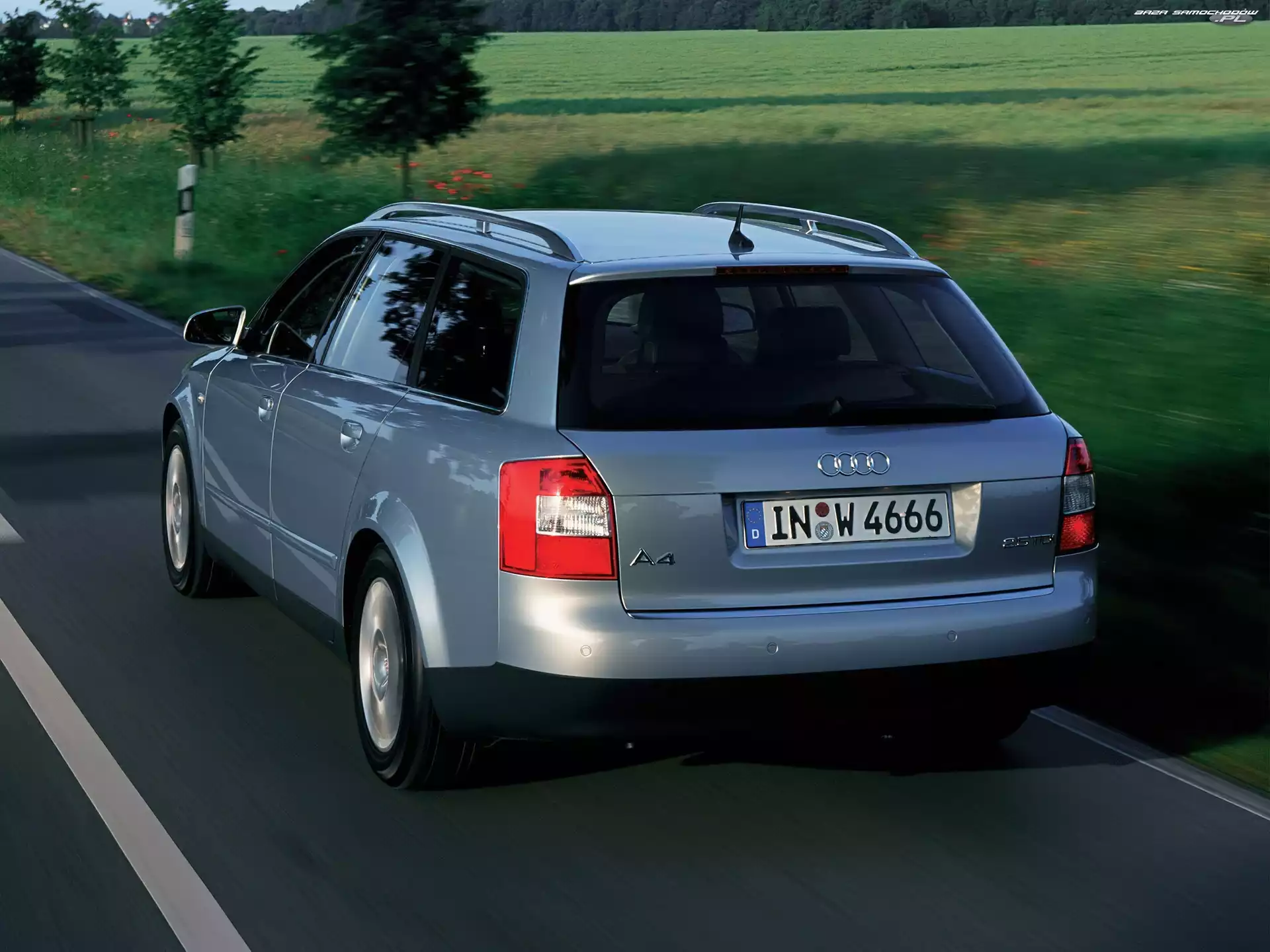 Łąki, Audi A4, Avant