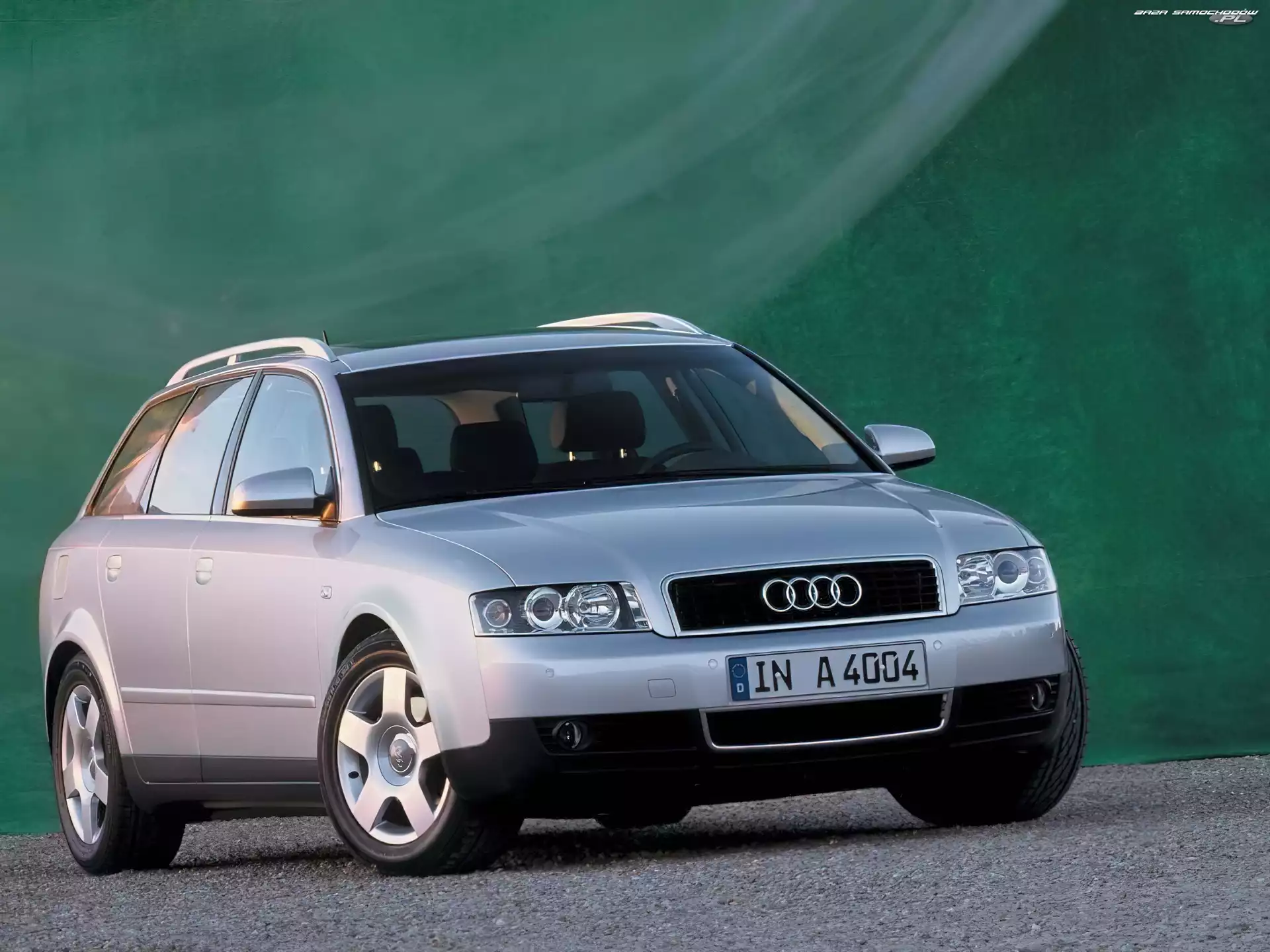Avant, Audi A4