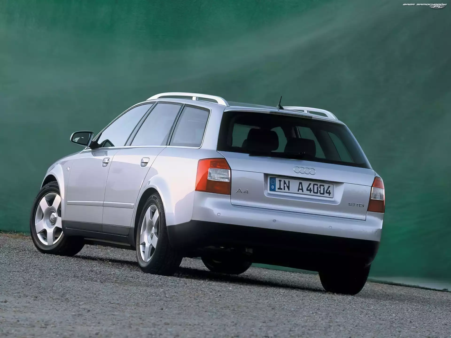 Avant, Audi A4