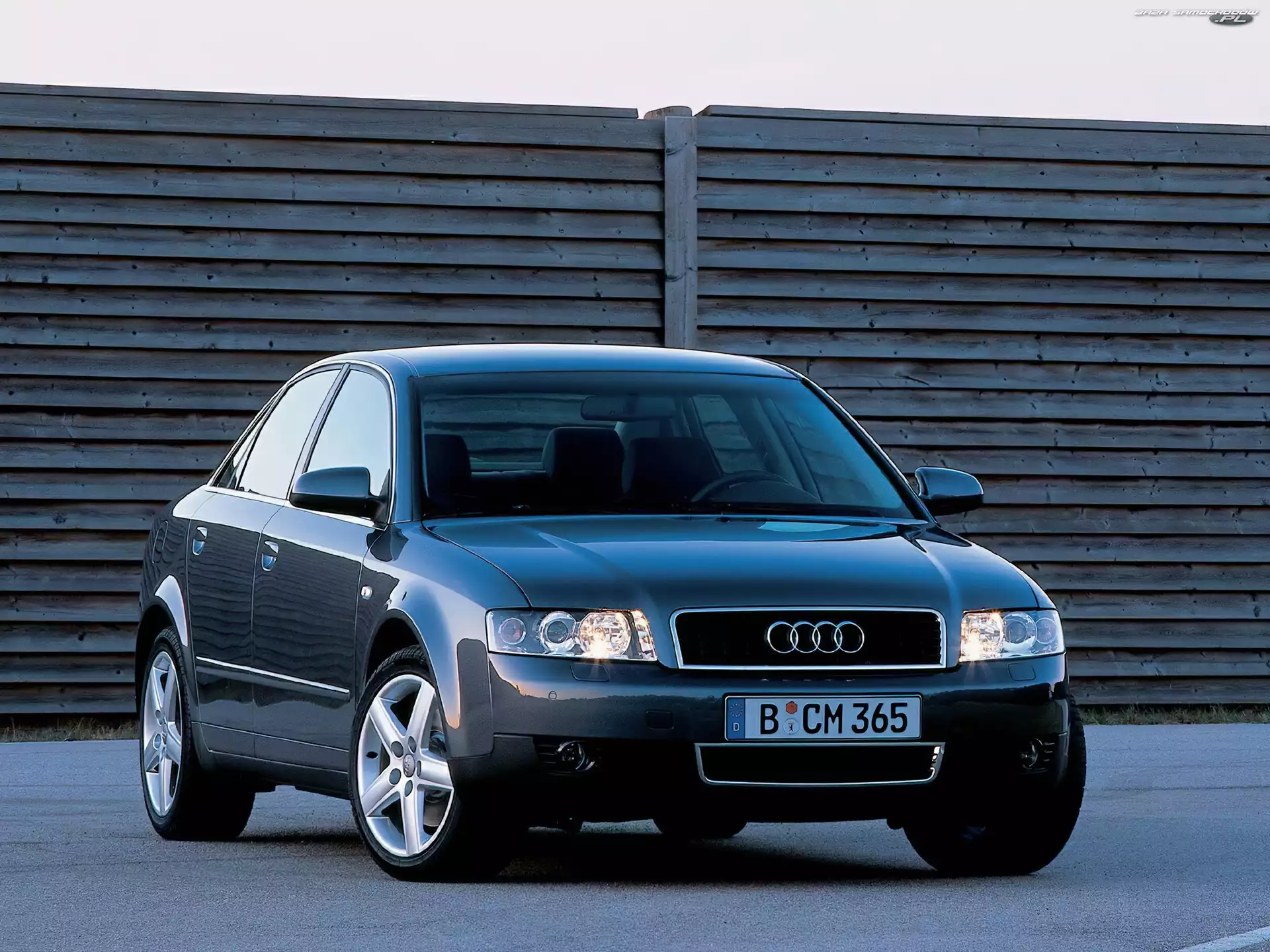 B6, Audi A4