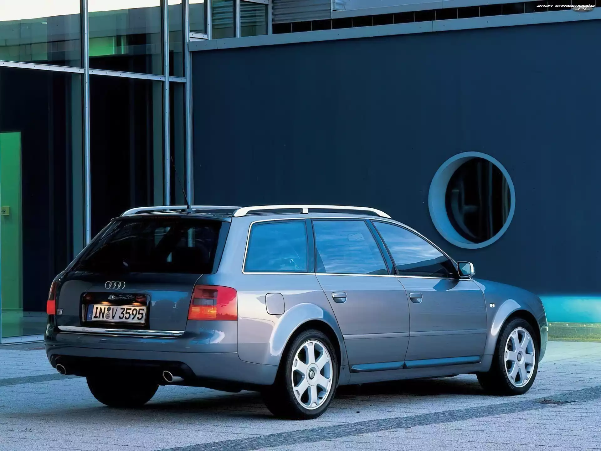 B6, Audi A4