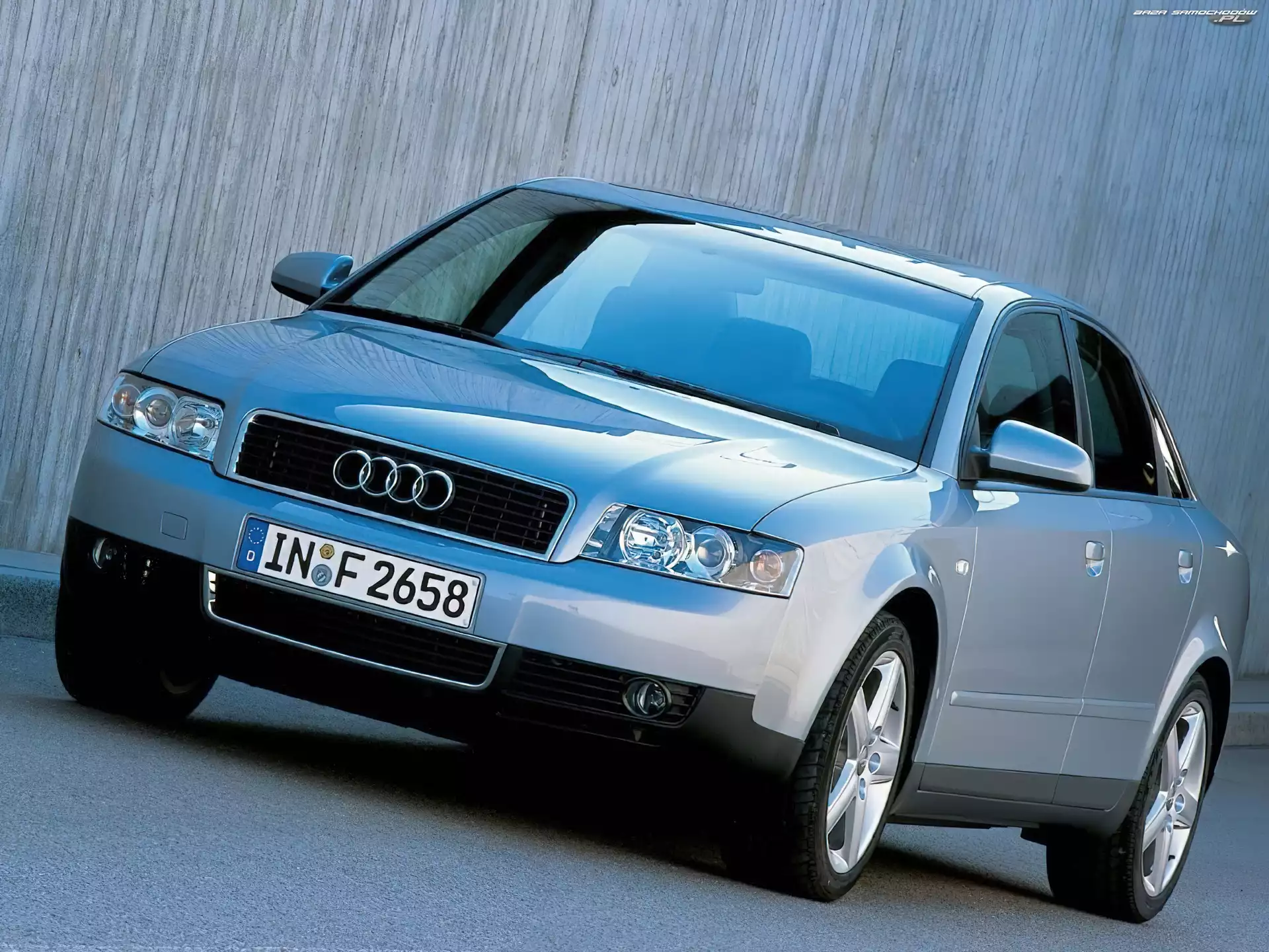 B6, Audi A4