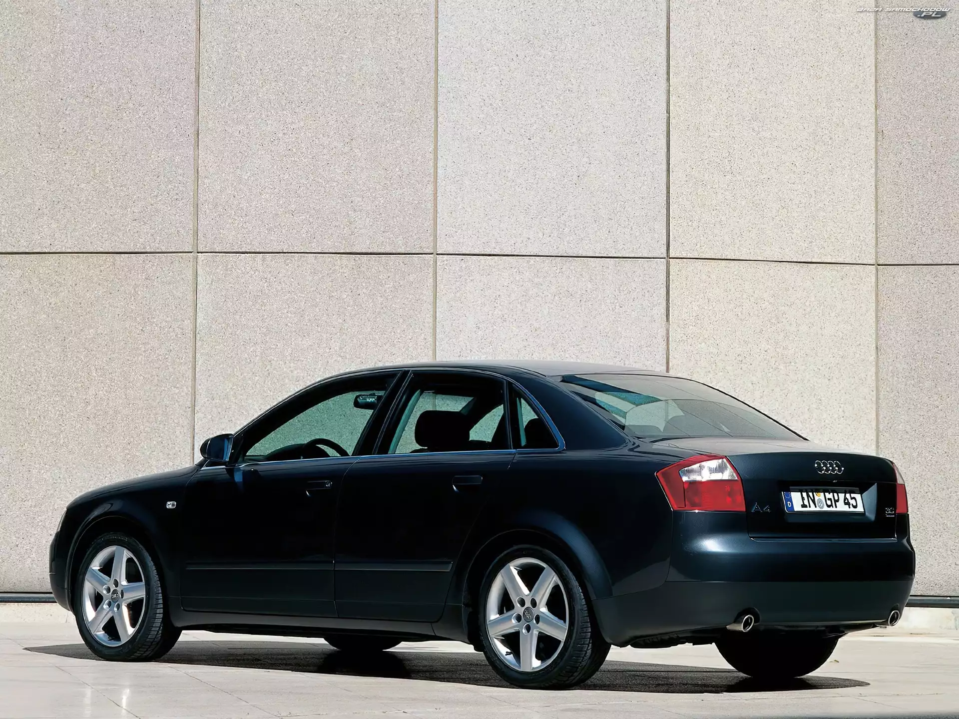 B6, Audi A4