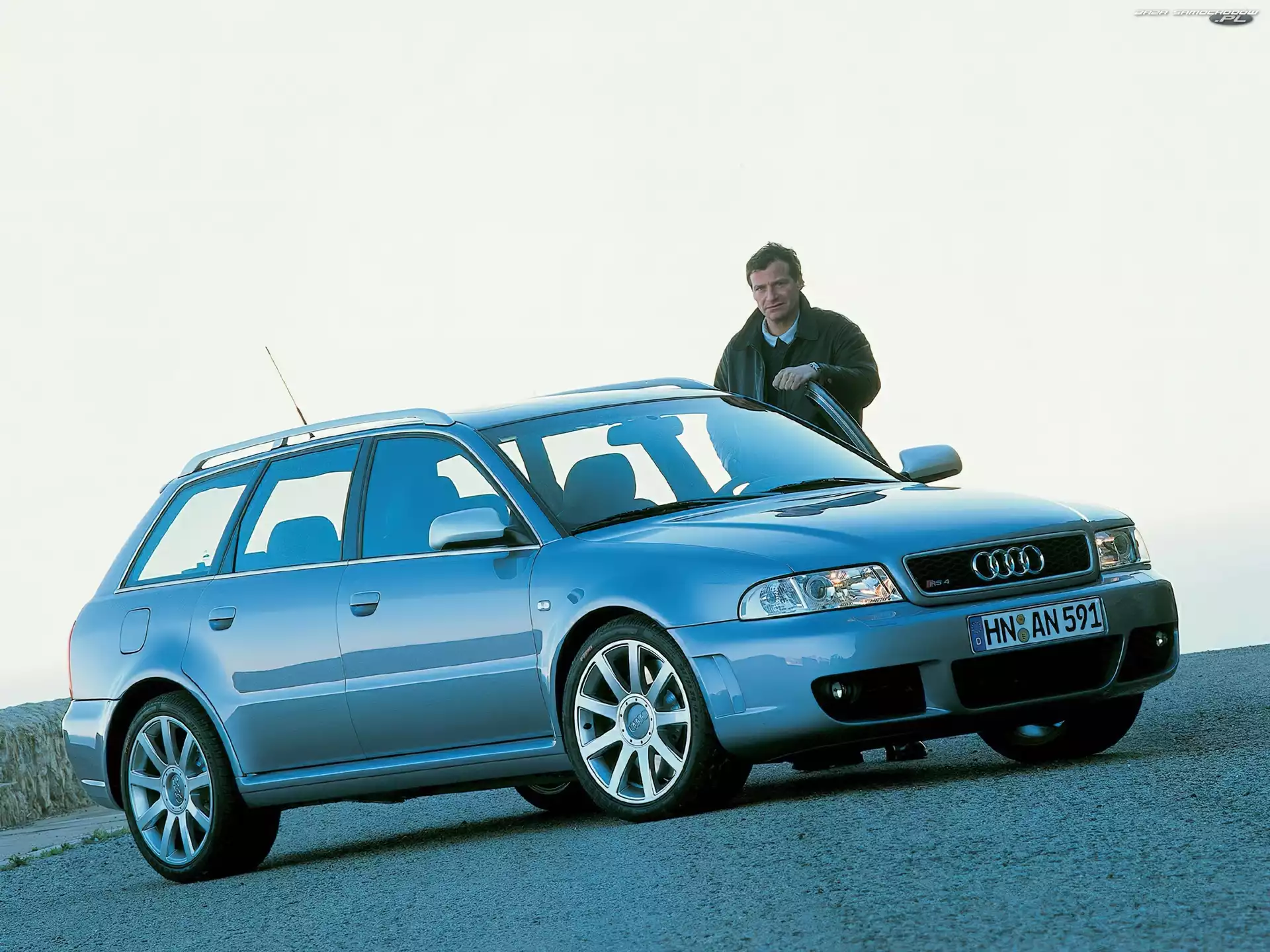B7, Audi A4