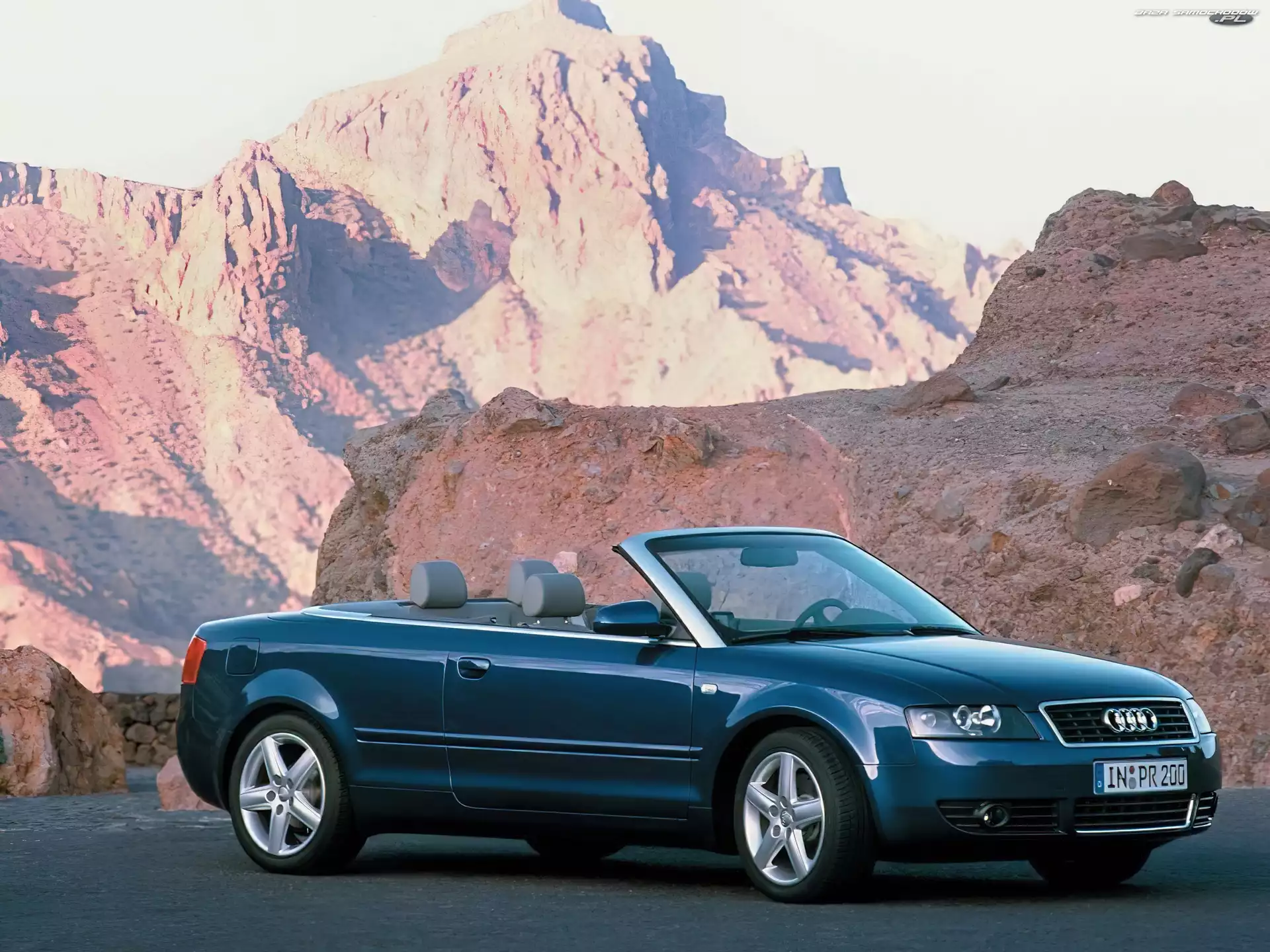 Cabrio, Audi A4