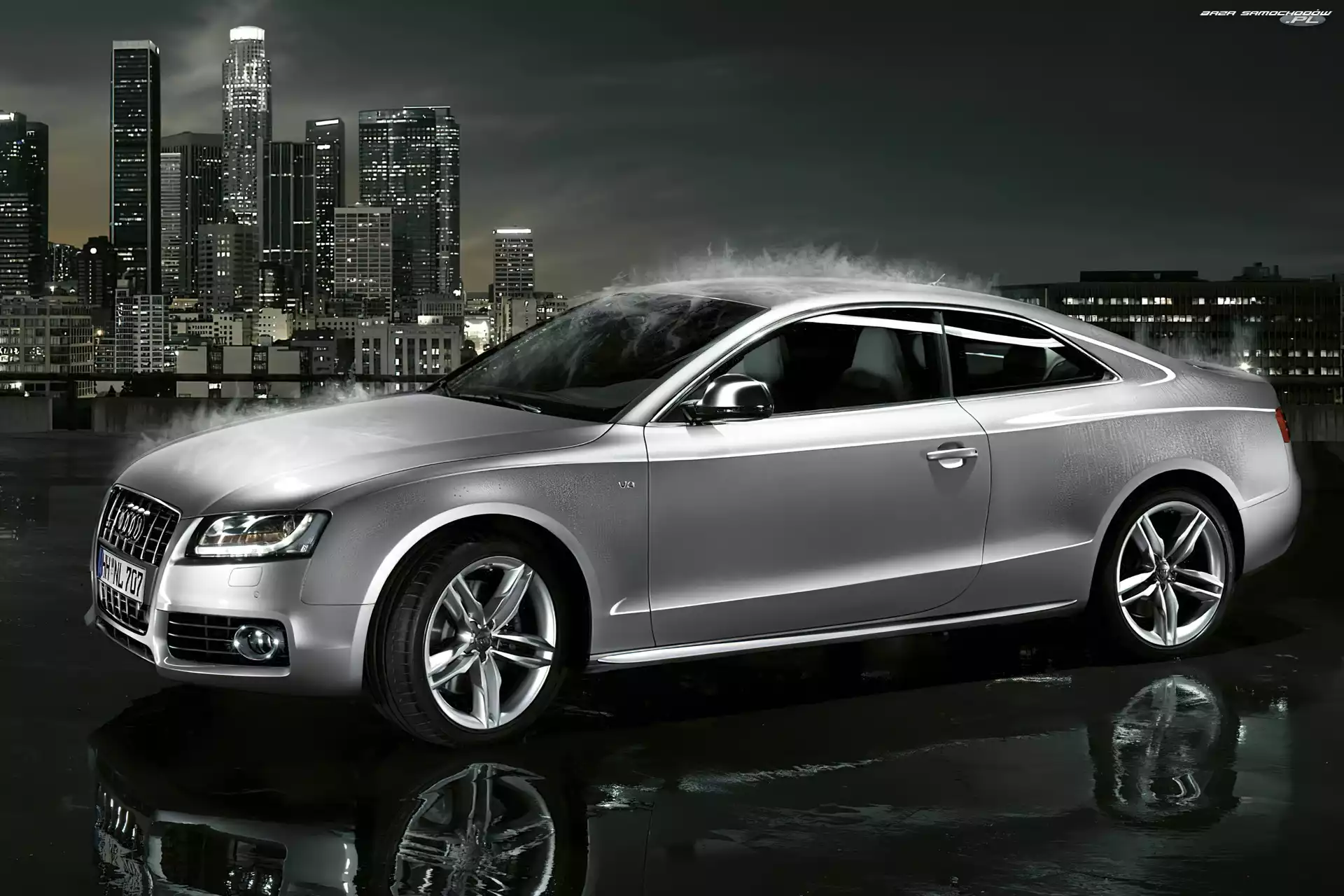 Miasto, Audi A5