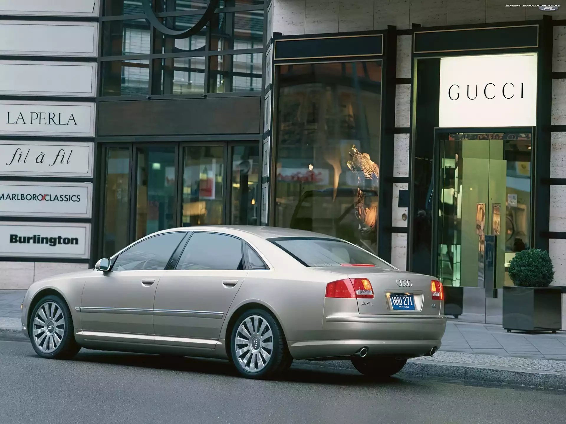 D3, Audi A8