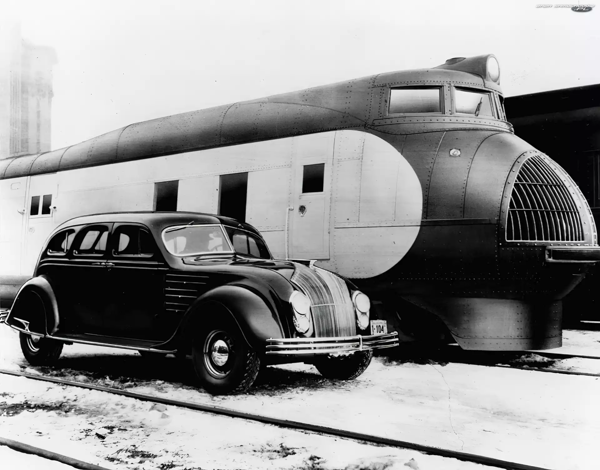 Chrysler Airflow, Pociąg