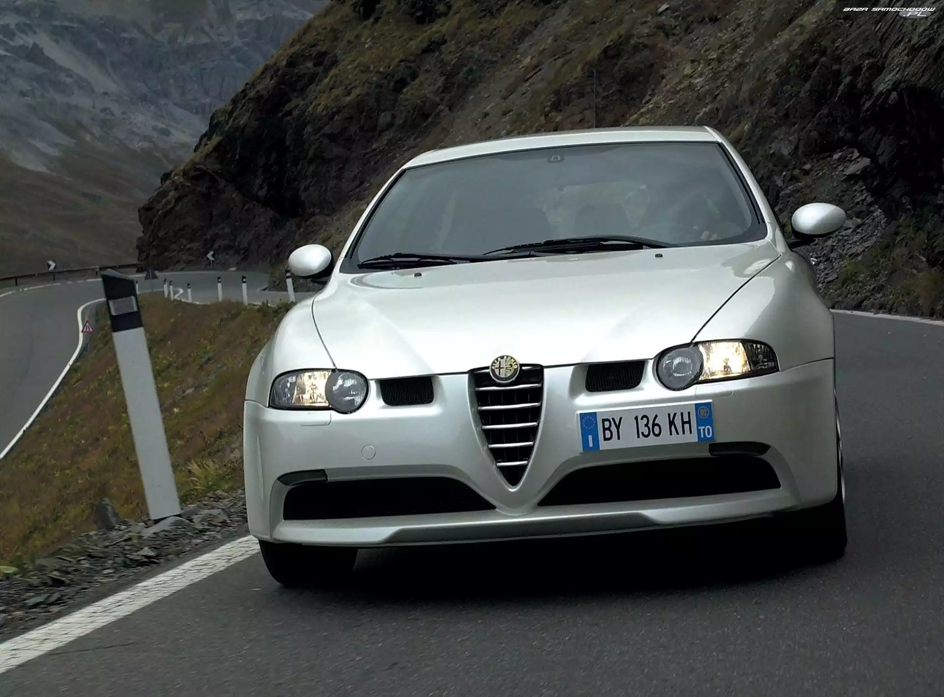 Alfa Romeo 147, Droga