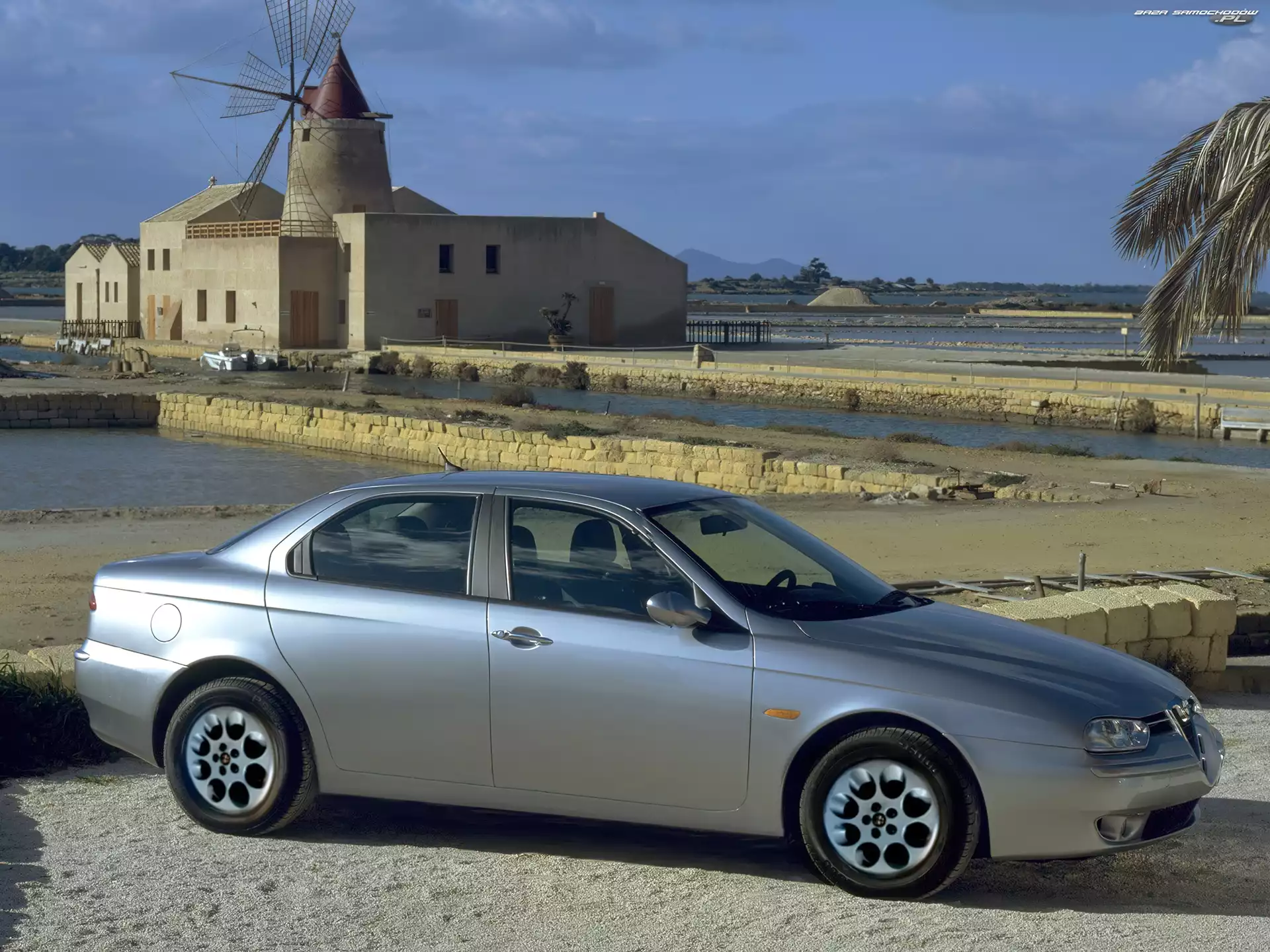 Wiatrak, Alfa Romeo 156