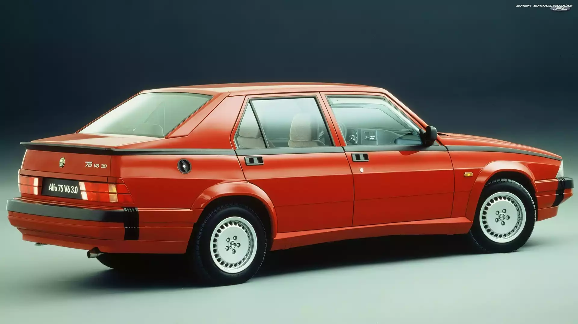 V6, Alfa Romeo 75
