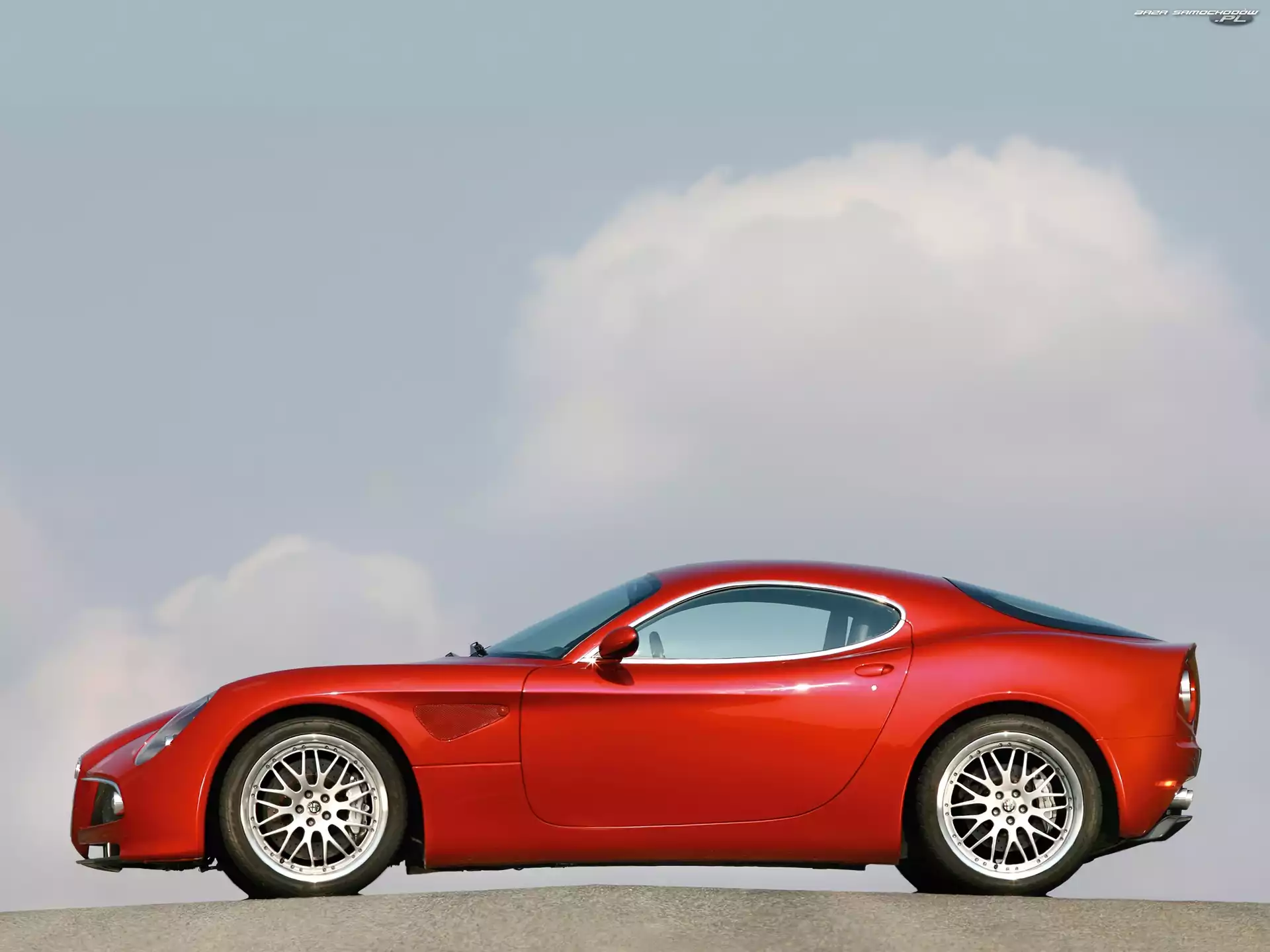 Lewy Profil, Alfa Romeo 8C