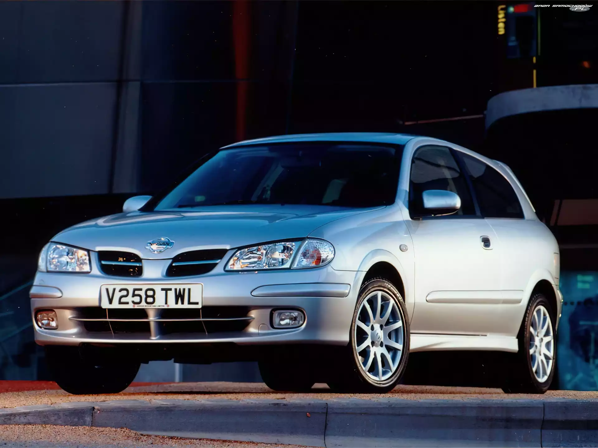 N16, Nissan Almera