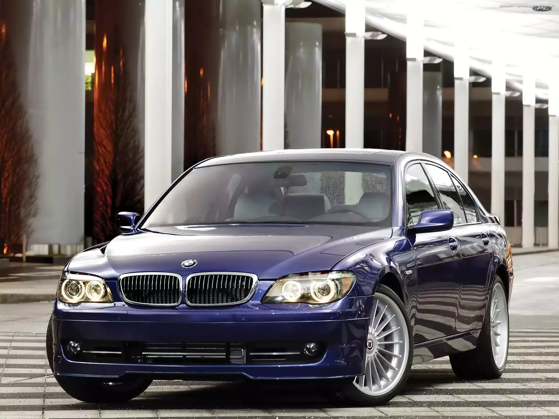 Granatowe, BMW Alpina B7 F01, 2007, Sedan