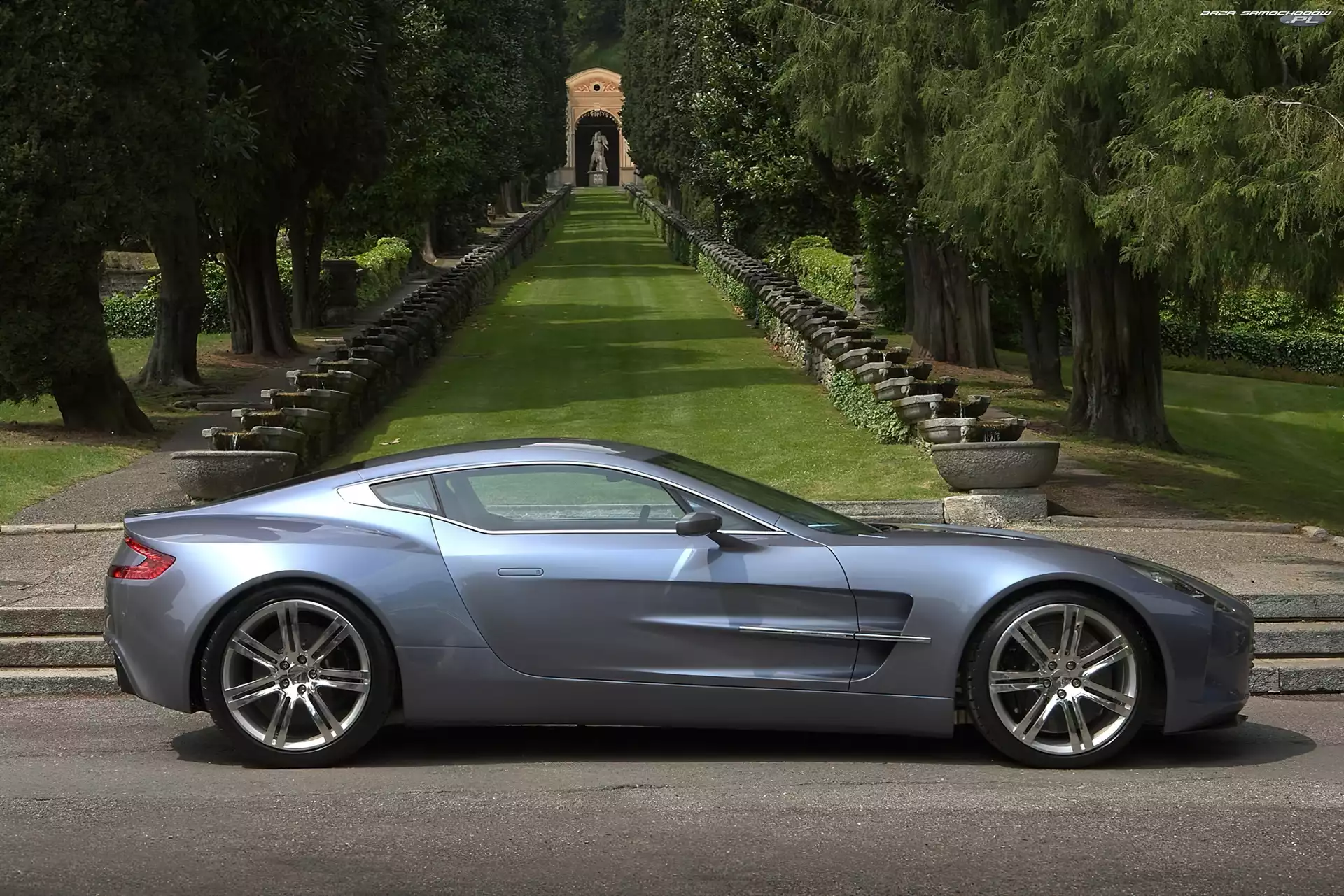 Aston Martin One-77
