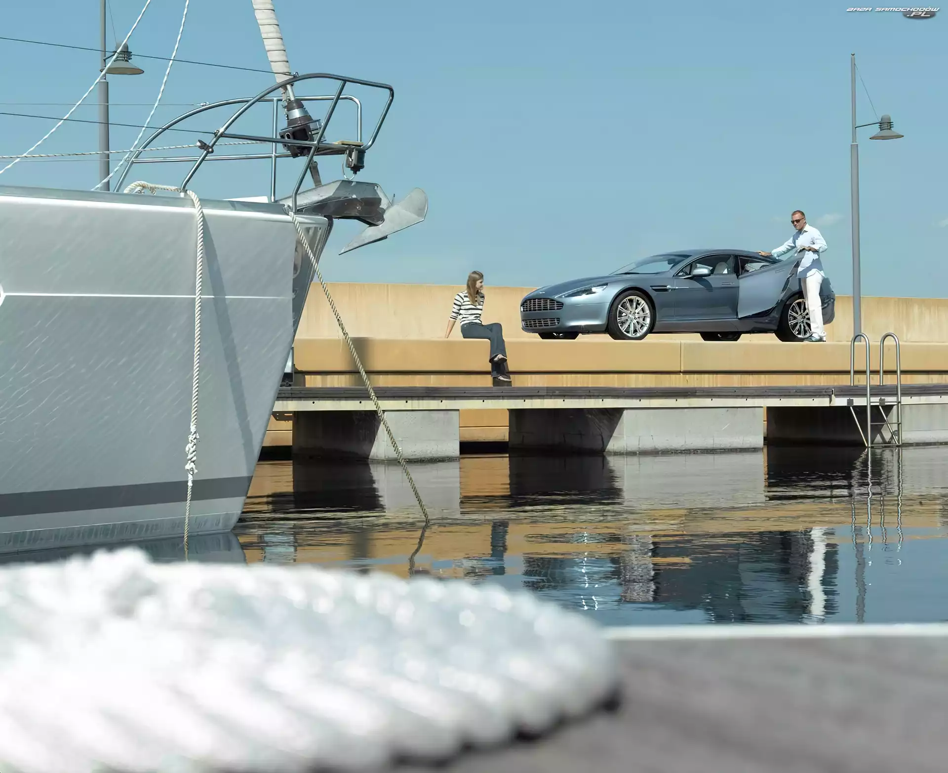Reklama, Aston Martin Rapide