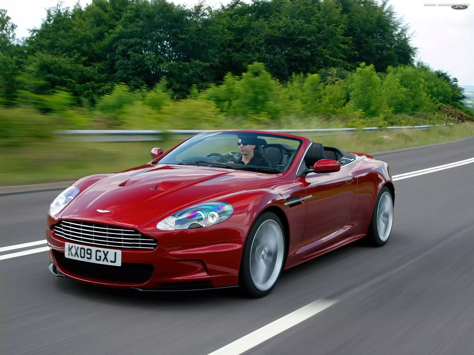 Kabriolet, Aston Martin DBS Volante