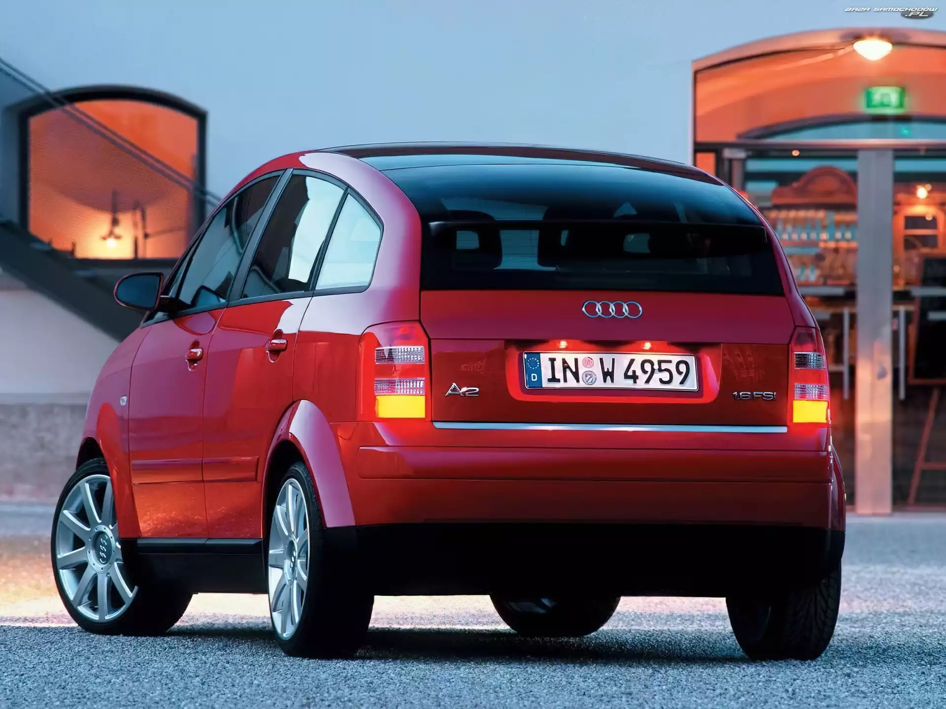 Audi A2, Czerwone