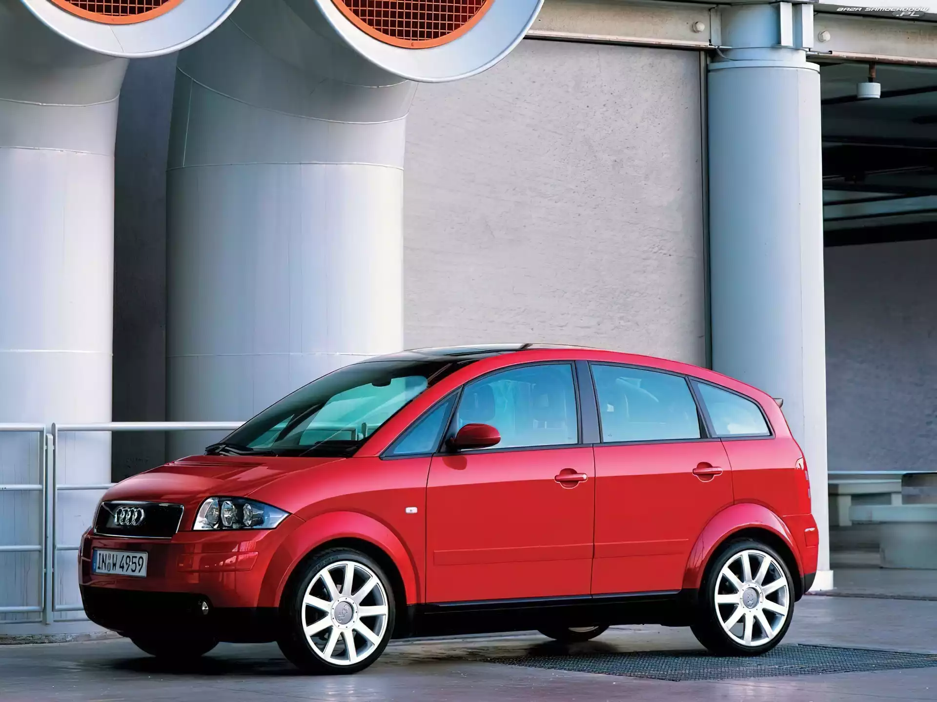 Audi A2, Czerwone