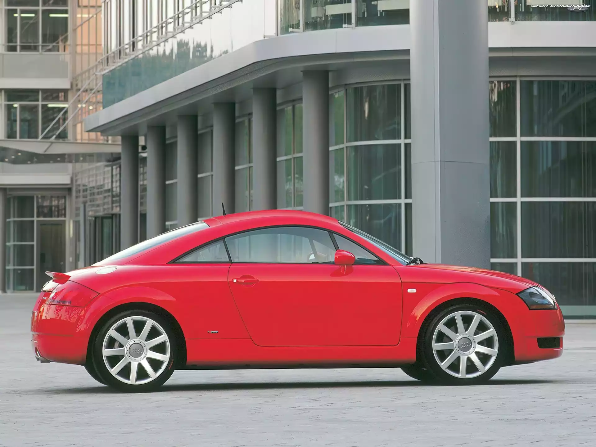 Audi TT, Czerwony