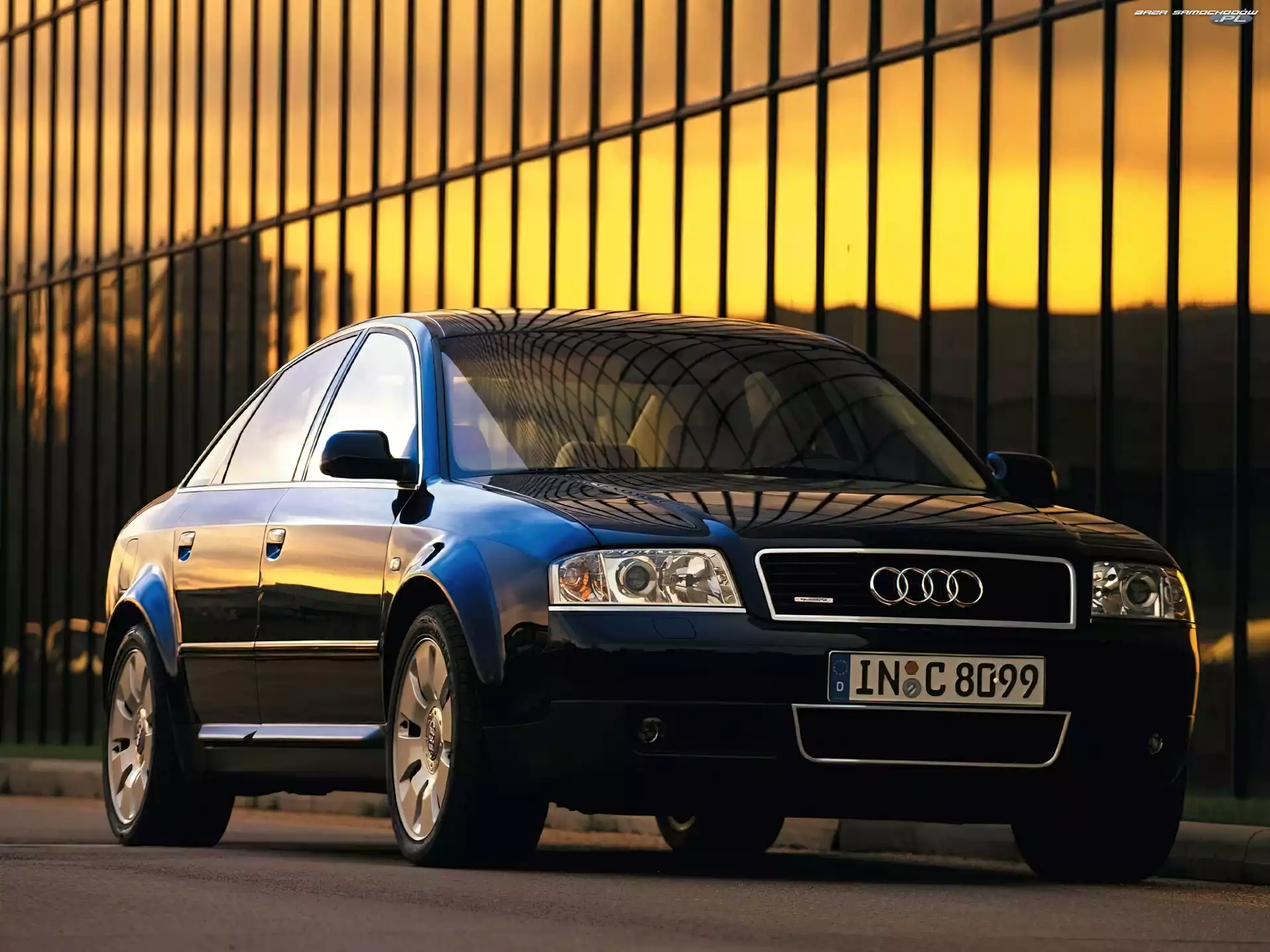 Audi A6, Granatowe