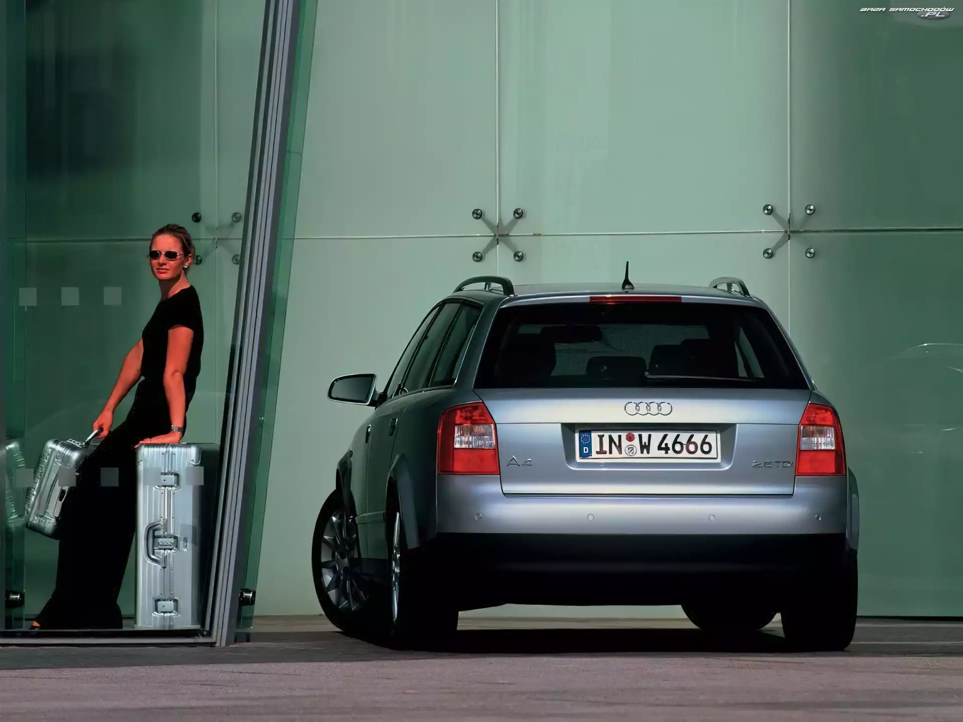 Audi A4, Kombi