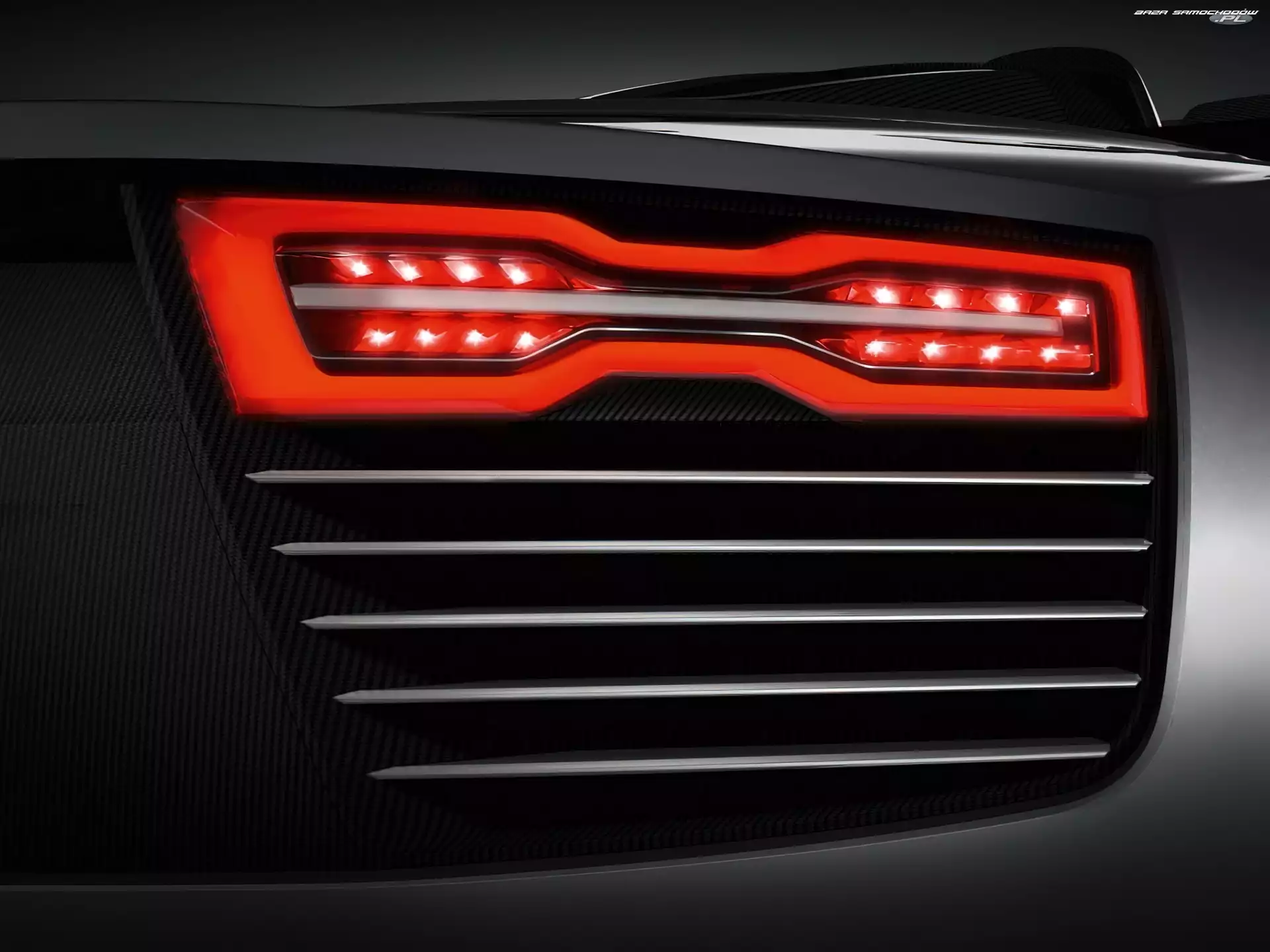 Audi e-Tron, Lampa, Tylna