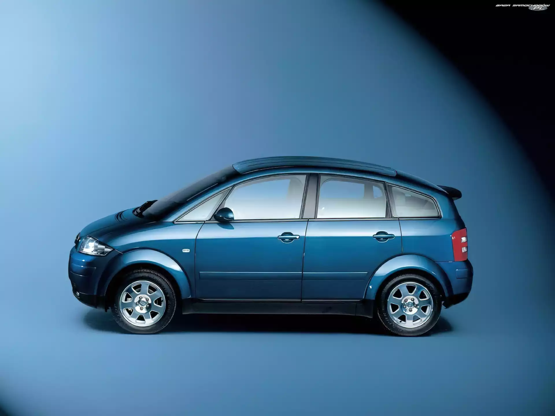 Lewy Profil, Audi A2