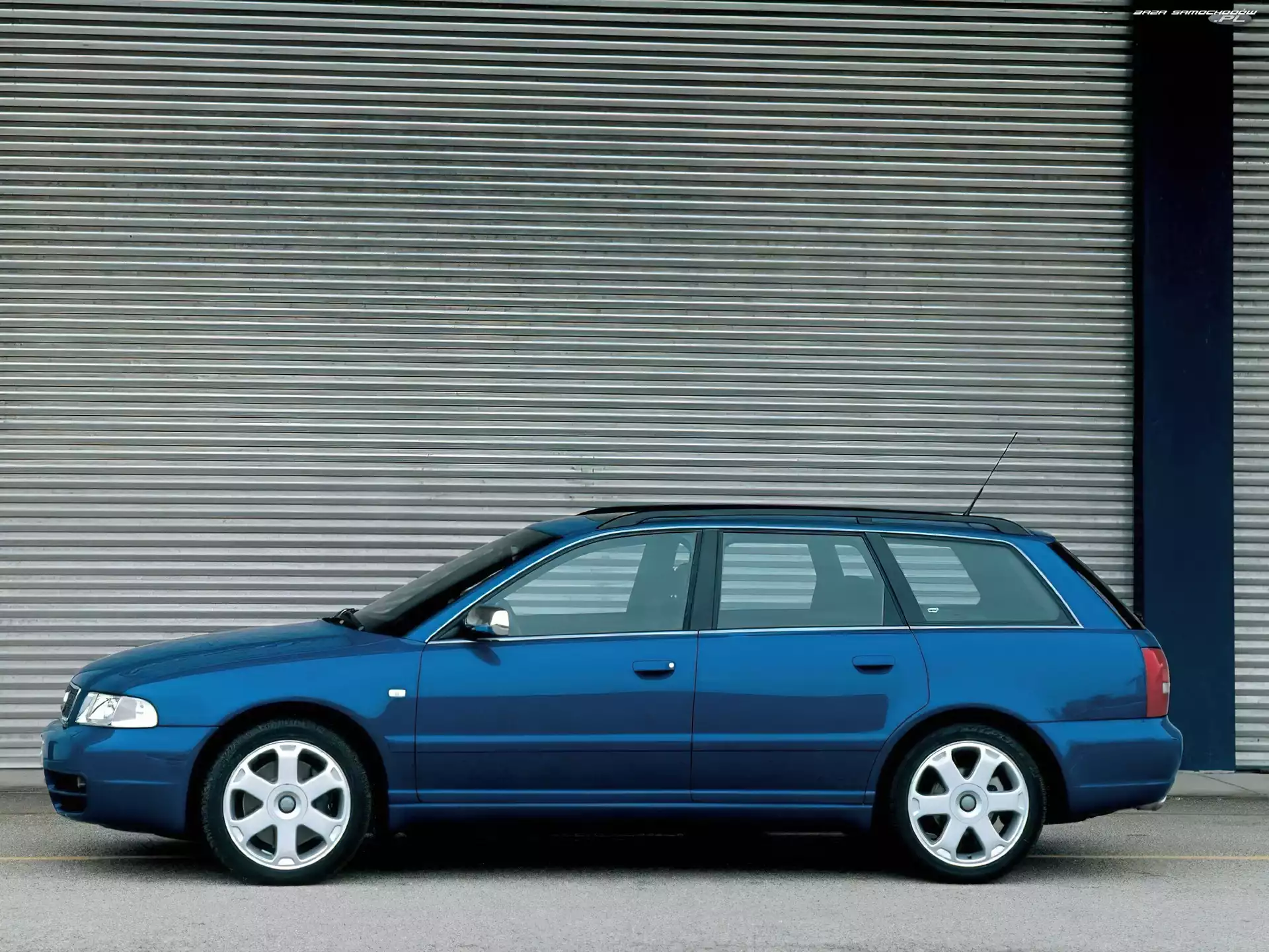 Lewy Profil, Audi A6