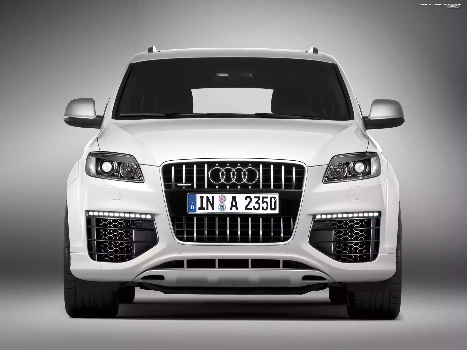 Audi Q7, Ochronna, Przód, Płyta