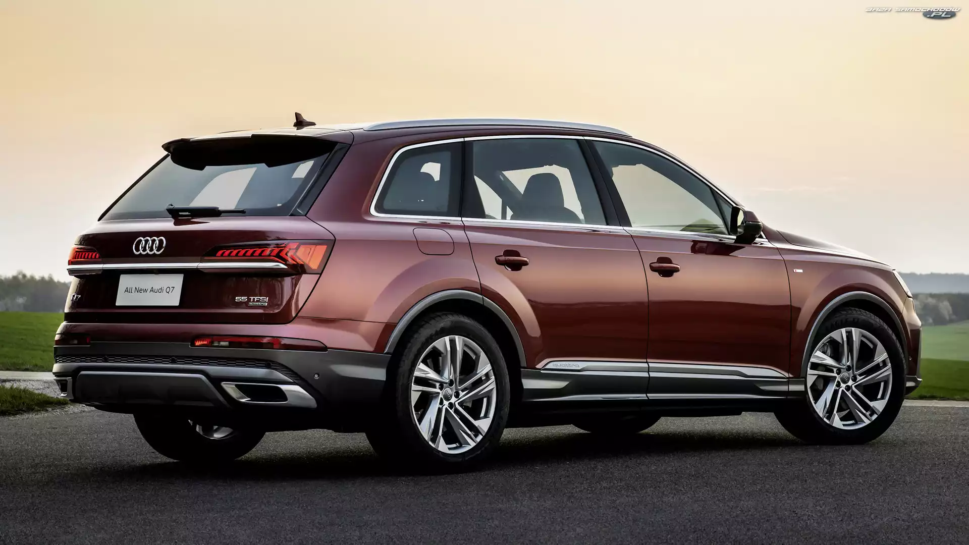 Tył, Audi Q7 S, Bok