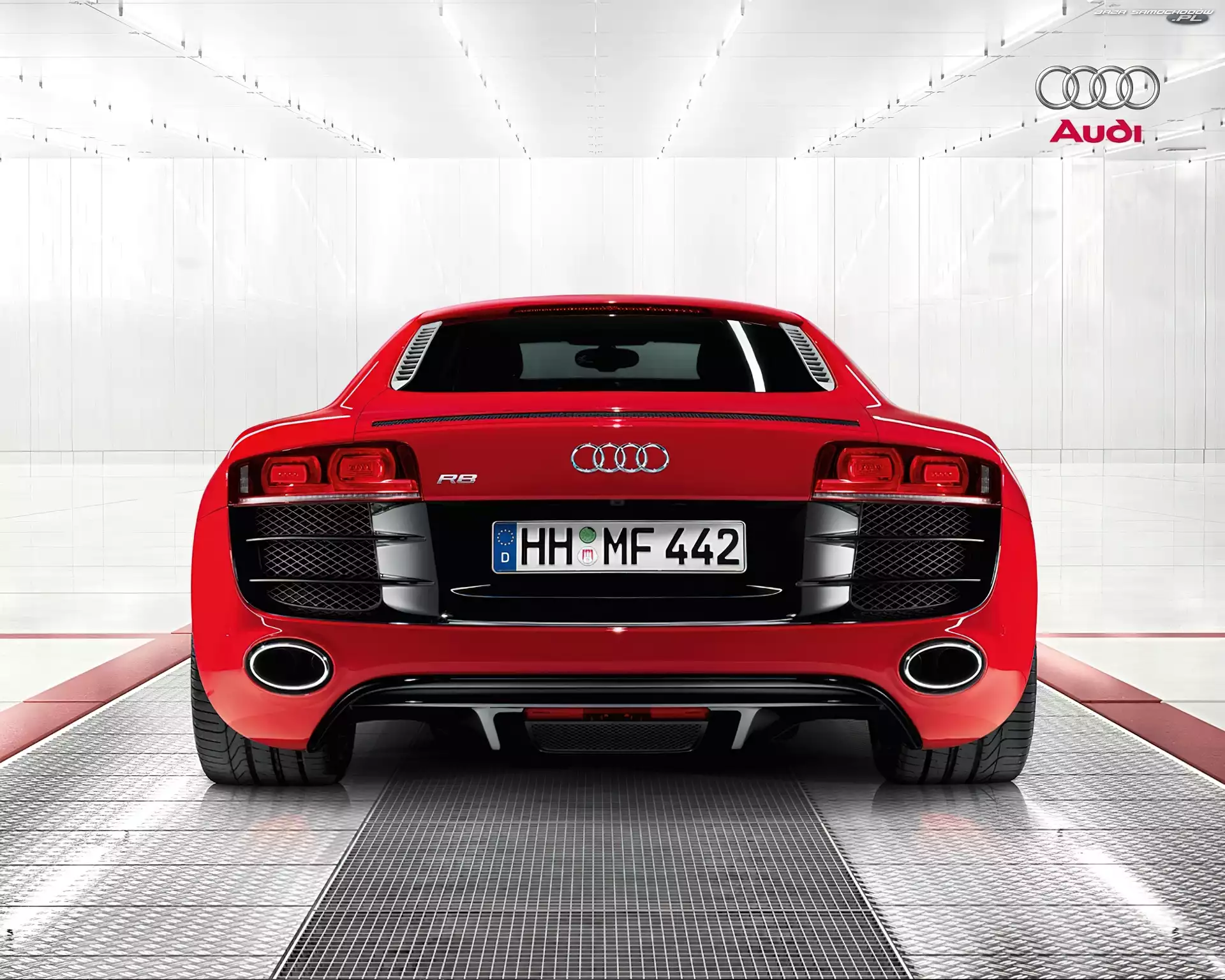 Audi R8, Wydechowy, Tył, Układ